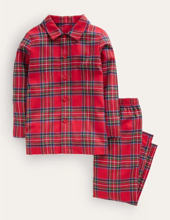 Machen Sie es sich im klassischen Webpyjama von Boden für 34 £ gemütlich