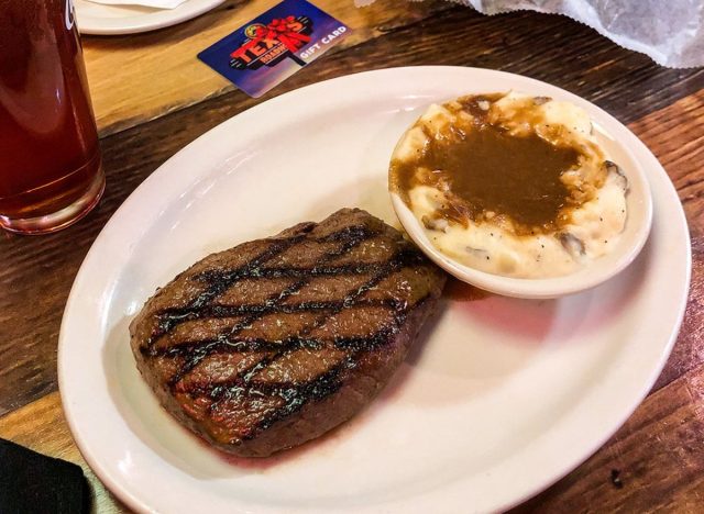 Texas Roadhouse-Steak