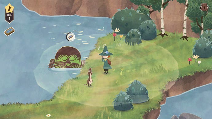 Ein Screenshot des Spiels Snufkin: Melody of Moominvalley, der die Hauptfigur Snufkin zeigt, wie er seine Mundharmonika spielt und damit eine Kreatur mit großem Kopf im Wasser davon überzeugt, ihn über das Wasser zu befördern.