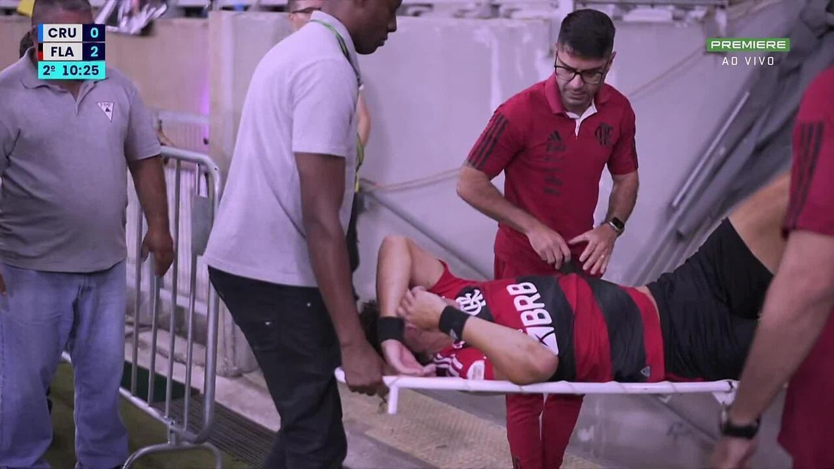 Luiz erlitt den Schlag beim 2:0-Sieg von Flamengo über Cruzeiro