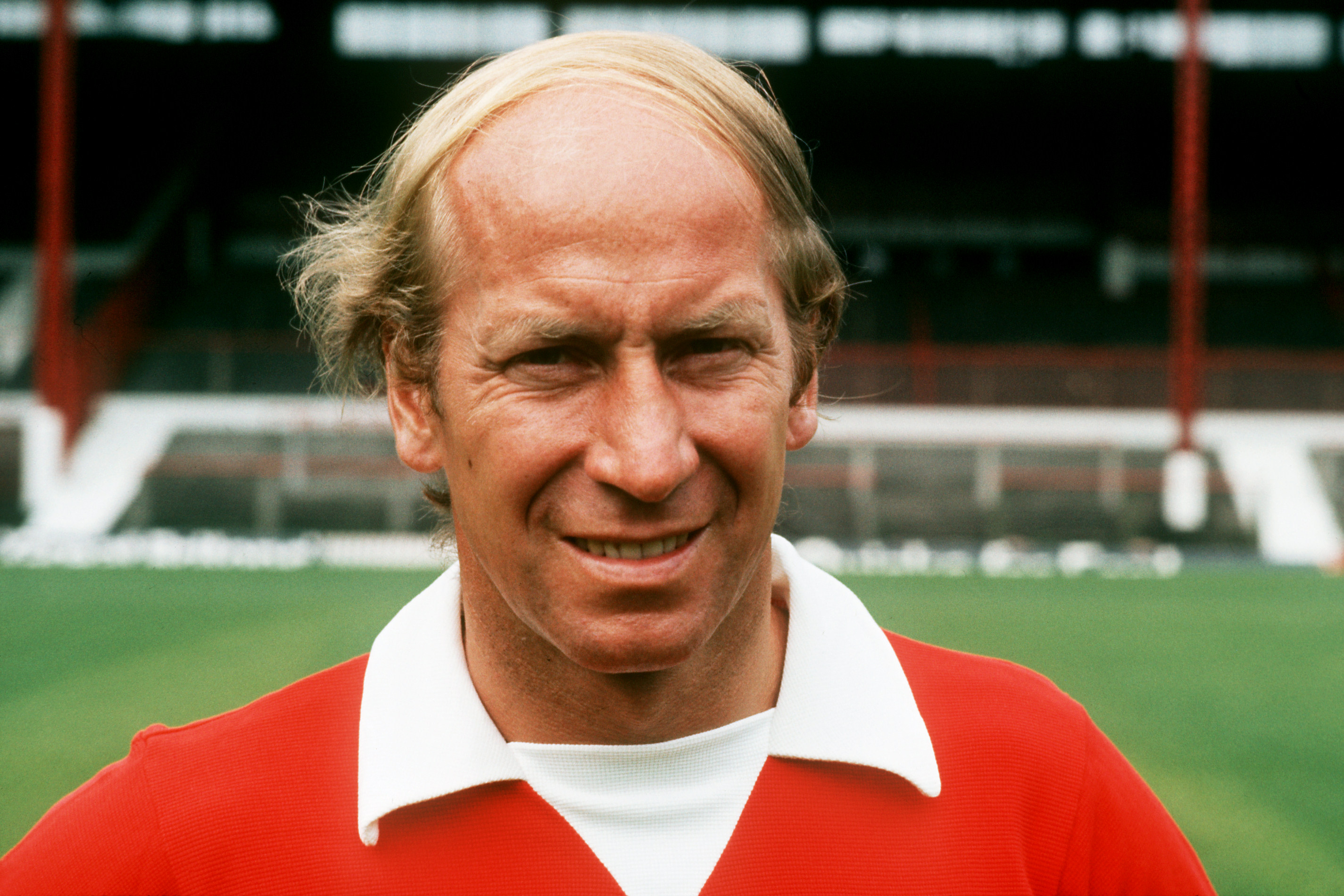 Charlton gilt als einer der ganz Großen des englischen Fußballs