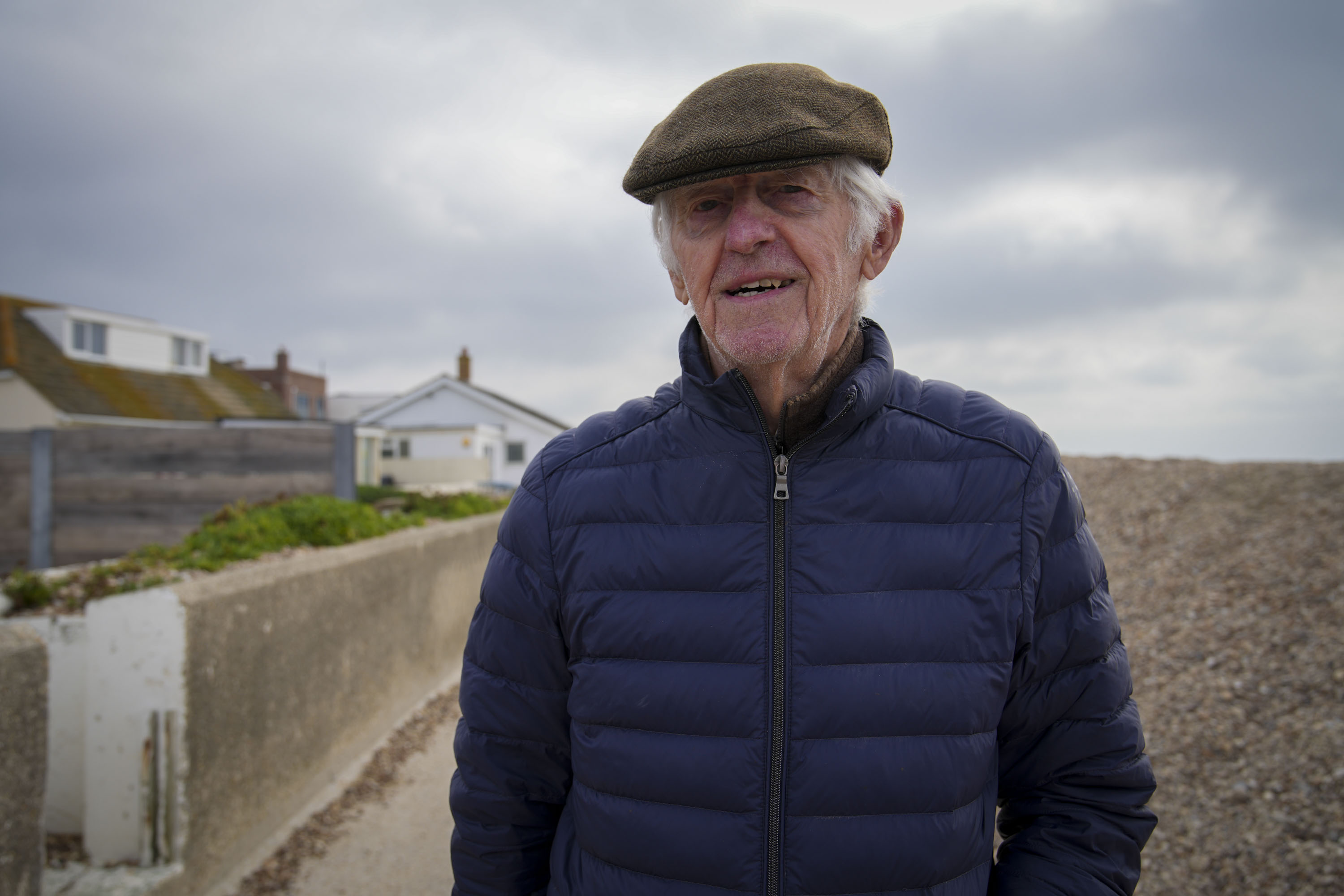 Ken Hearn, 89, sagt, die Arbeiten seien notwendig, um Häuser zu schützen