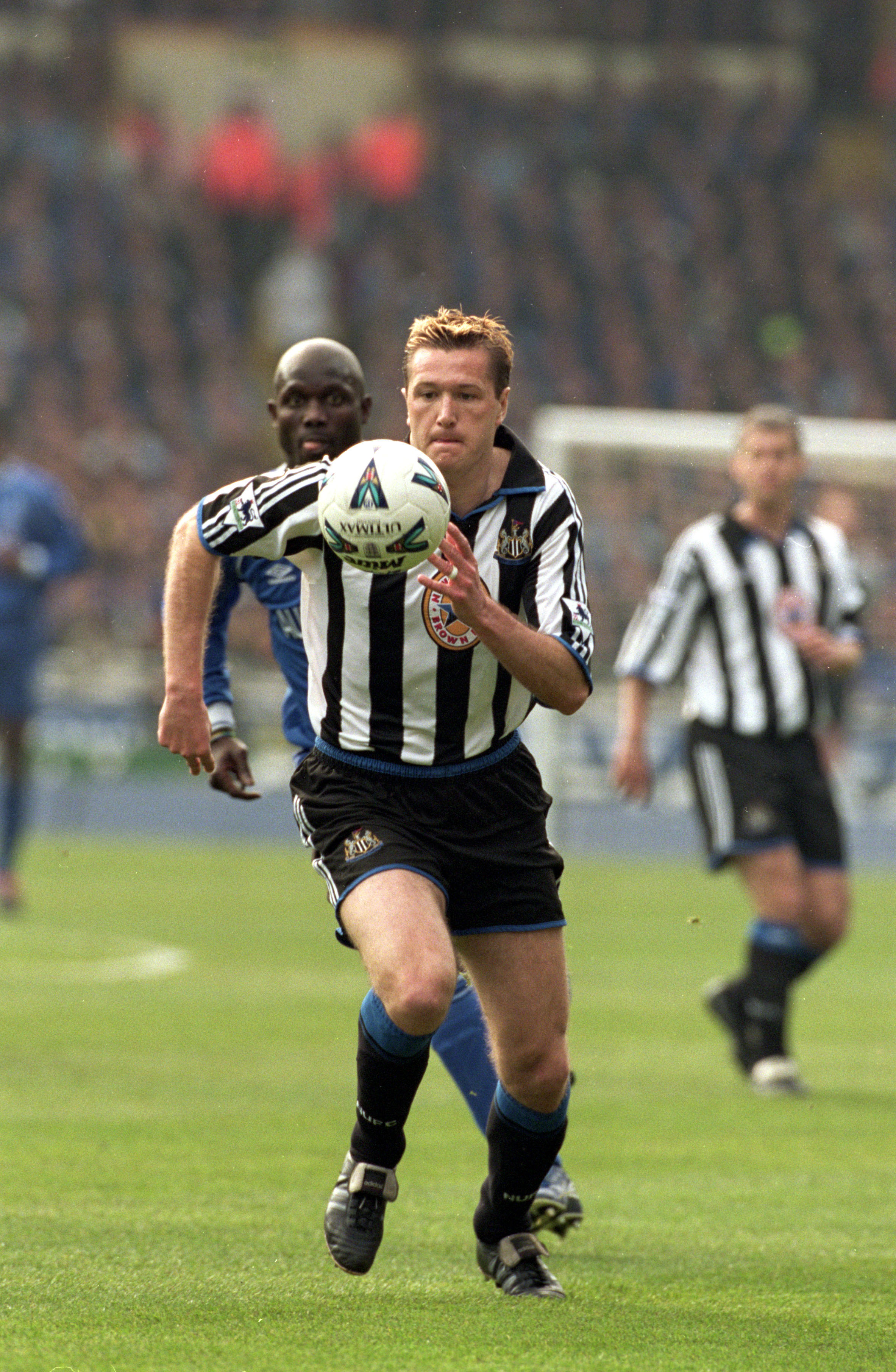 Howey verbrachte 11 Jahre in Newcastle, bevor er zu Manchester City wechselte