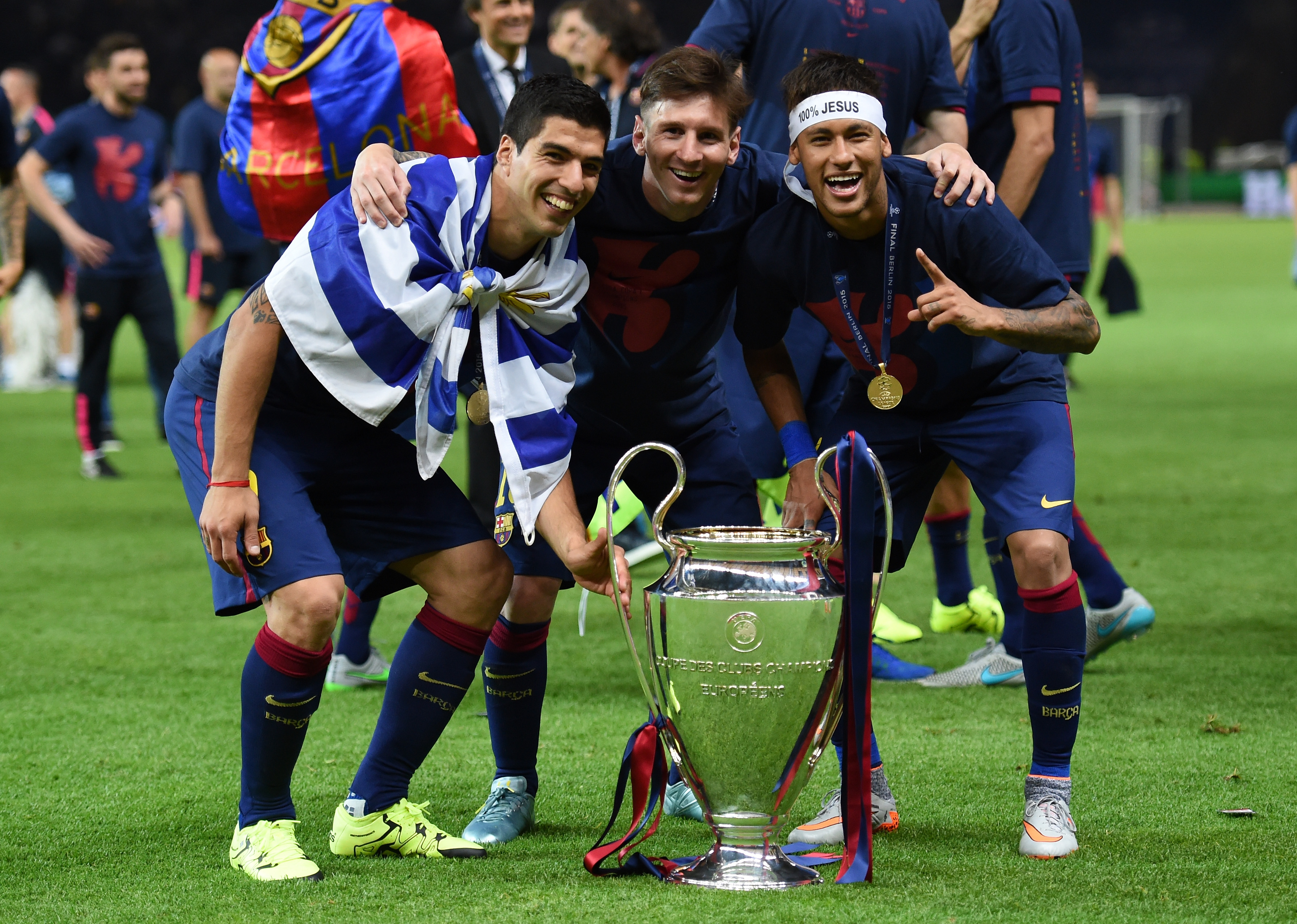 Suarez, Lionel Messi und Neymar gewannen 2015 als Barcelonas erste Drei das Triple