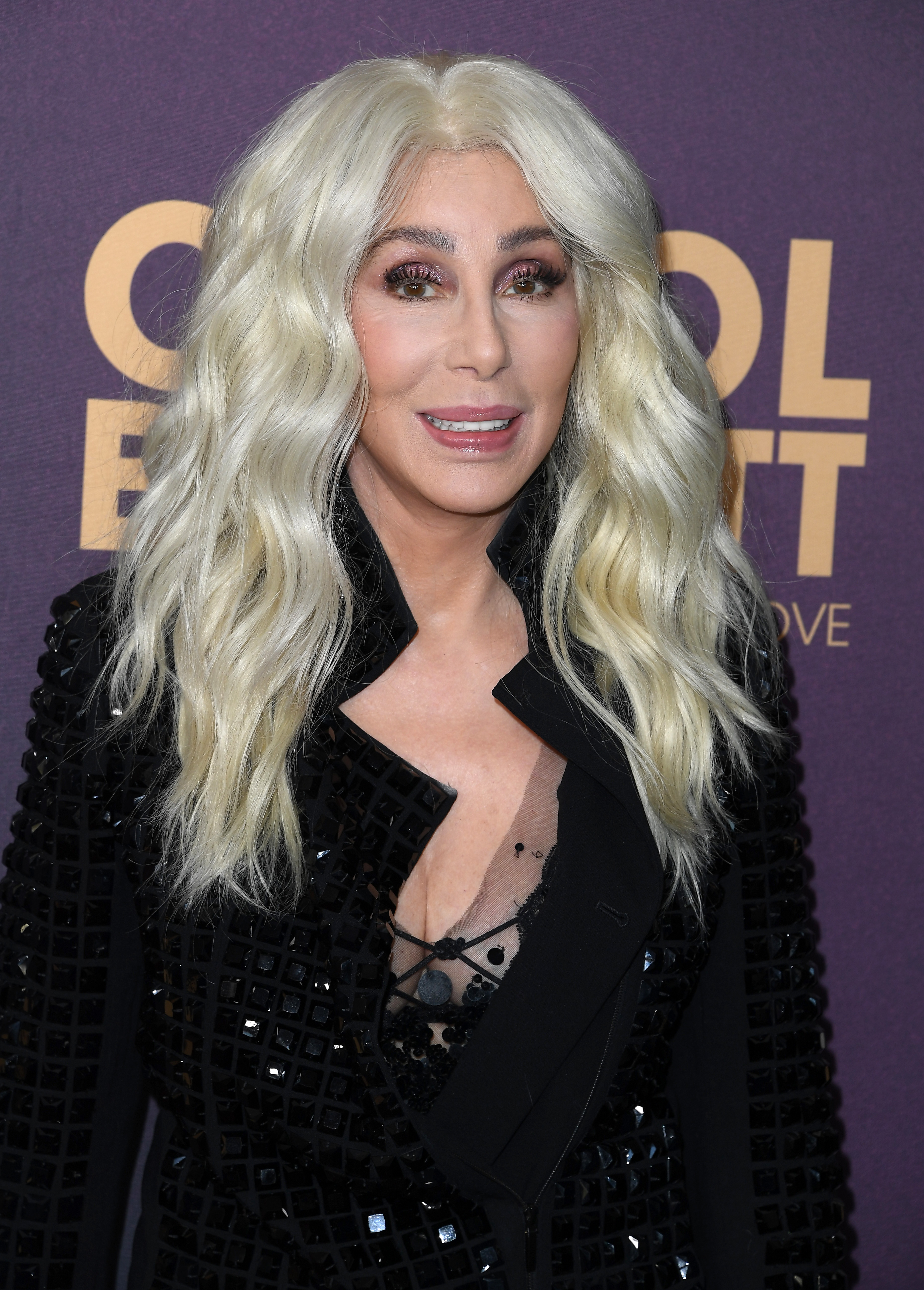 Manche verglichen die junge Frau sogar mit der 77-jährigen amerikanischen Sängerin Cher
