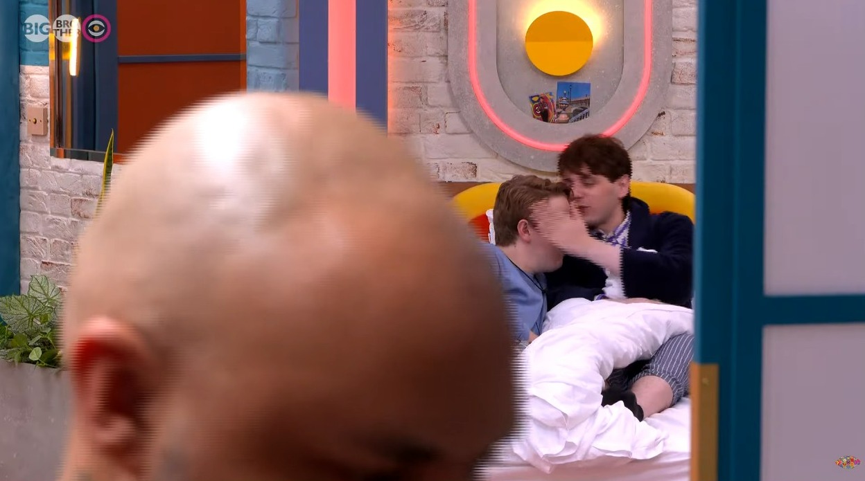 In der Sonntagsfolge teilten Jordan und Henry einen weiteren Kuss
