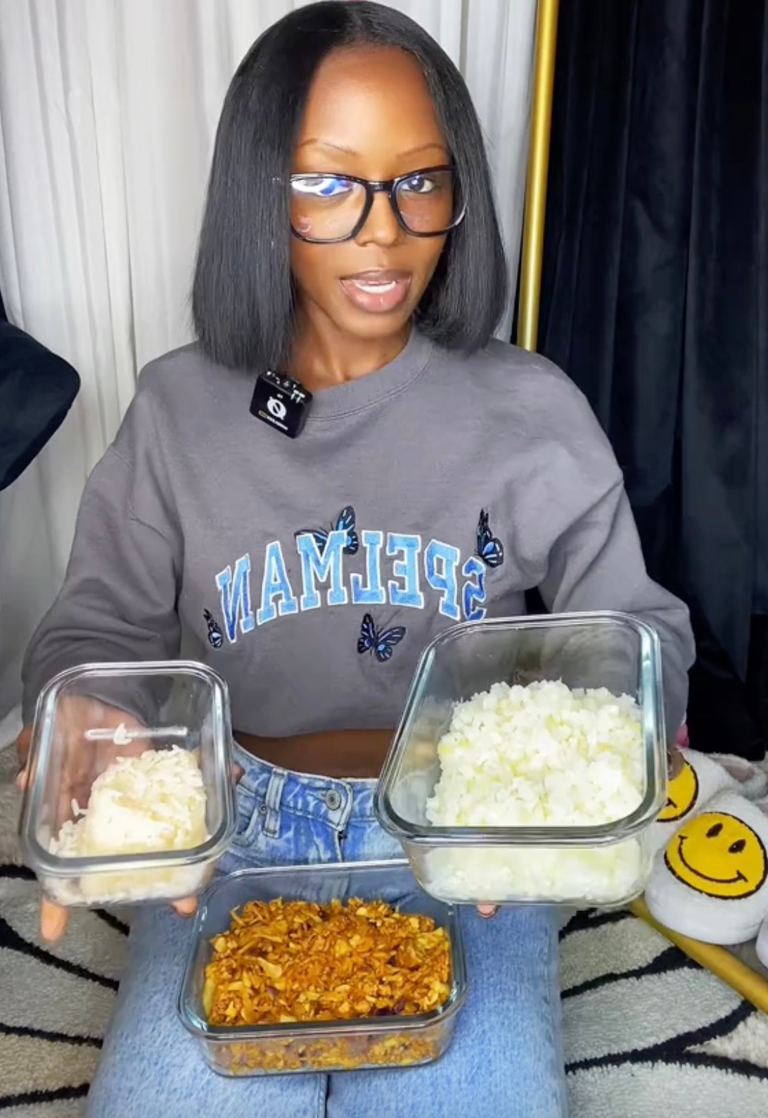 Da Reis in vielen Küchen ein Grundnahrungsmittel ist, erzählte Jada, wie ihr Reis alleine, mit Blumenkohl und schließlich mit Krautsalat, garniert mit kalorienarmer Teriyaki-Sauce, aussah