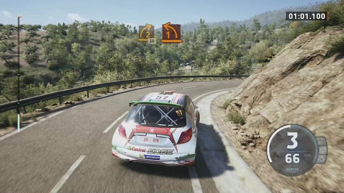 EA Sports WRC-Rezension 7: Zeigt einen weißen Peugeot, der auf einer französischen Bergstraße eine Kurve fährt.