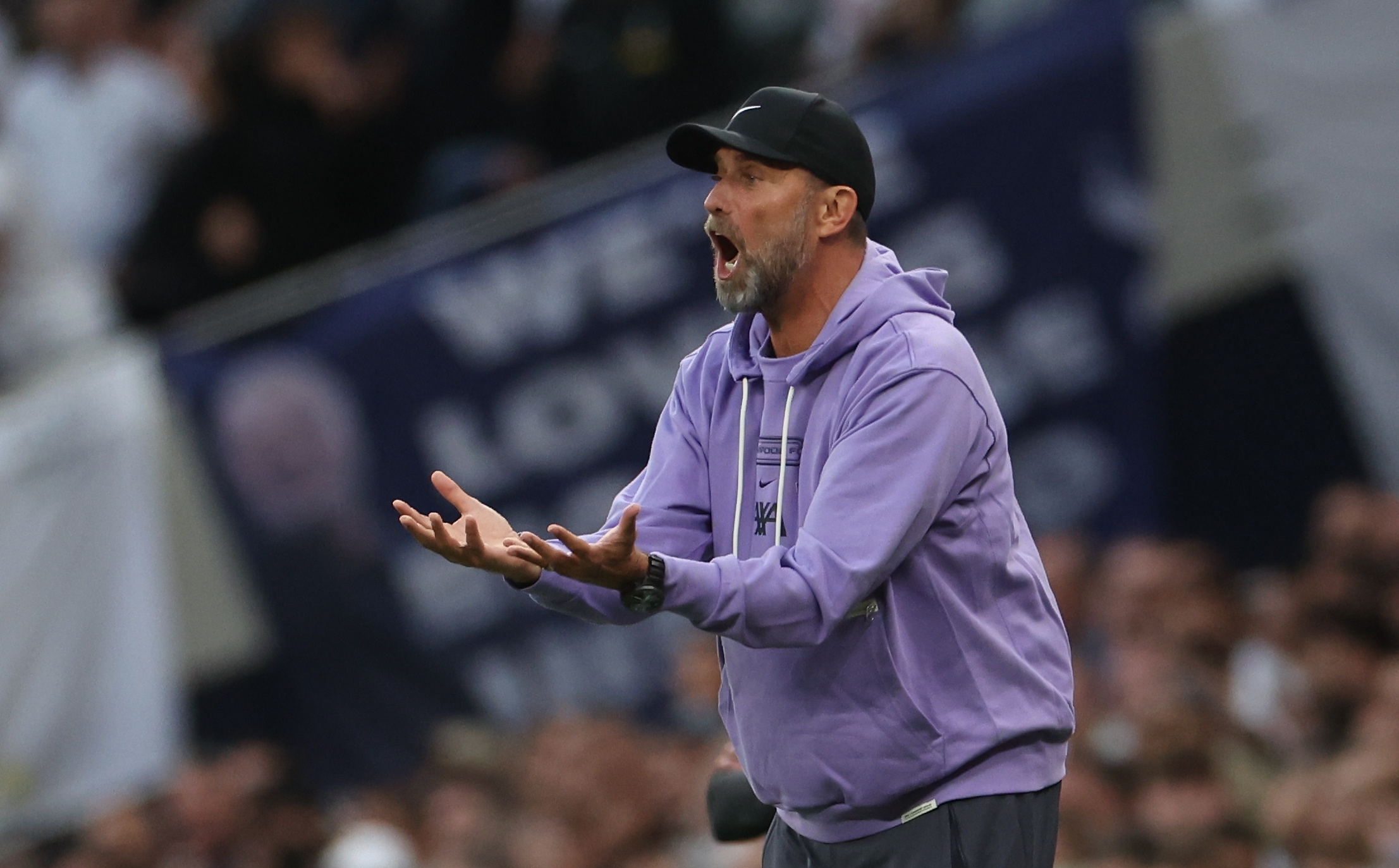 Jürgen Klopp ließ sich nach dem VAR-Fehler austoben, als Liverpool gegen Tottenham spielte