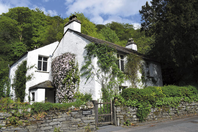 Versuchen Sie im Dove Cottage, dem Zuhause der Familie von William Wordsworth, das Schreiben mit einer Feder