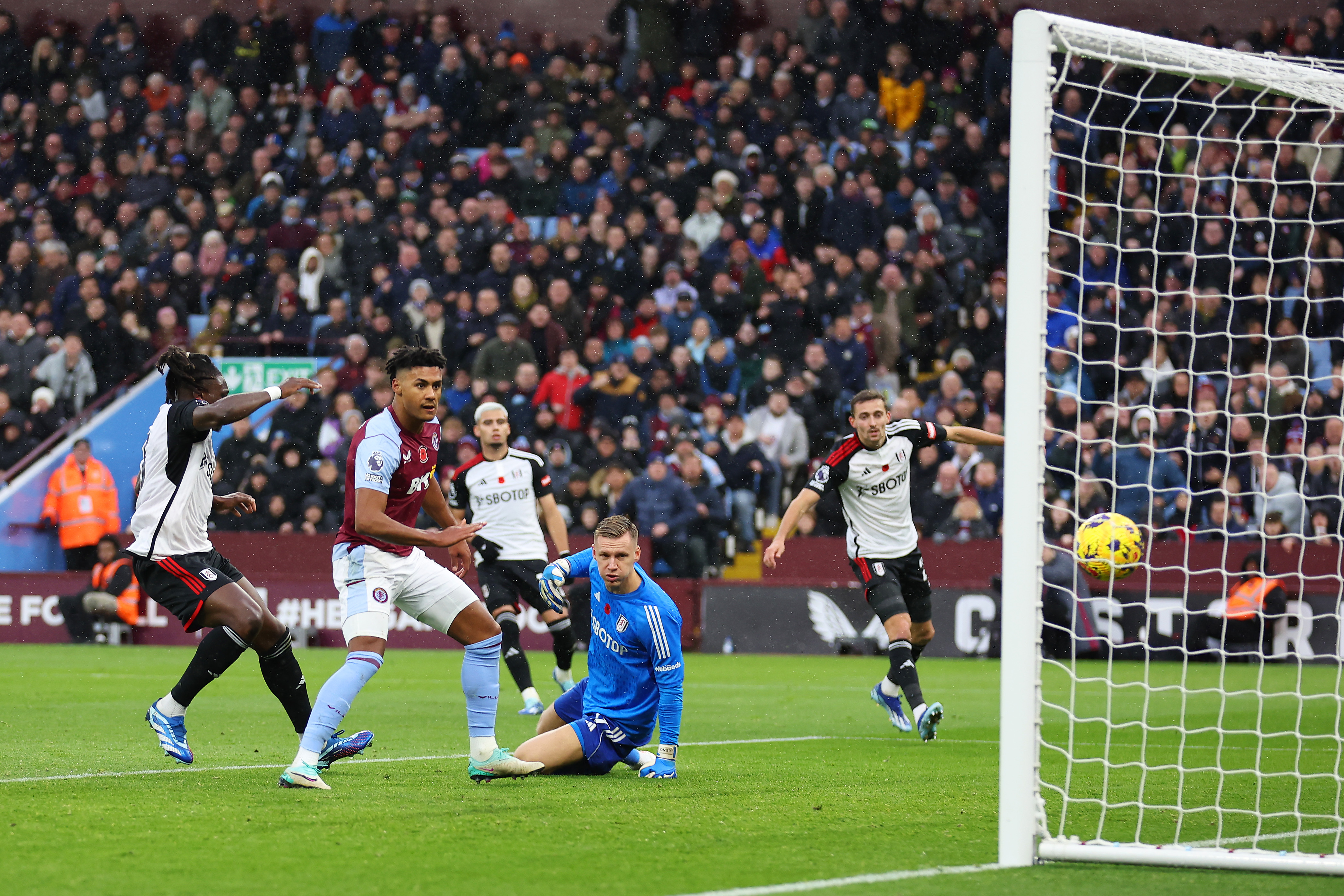 Ollie Watkins erzielte den dritten Treffer und verschaffte Aston Villa einen komfortablen Vorsprung
