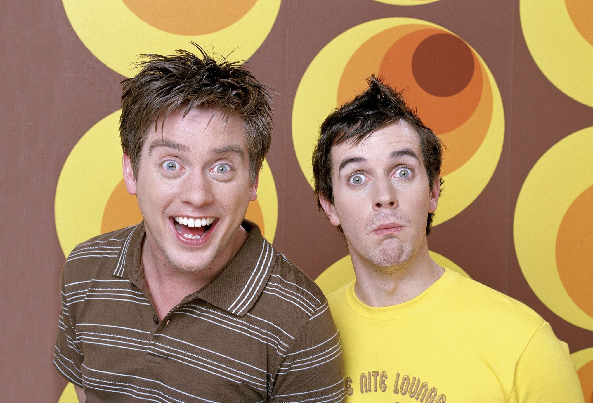 Dom, ganz rechts, wurde zusammen mit seinem Fernsehpartner Dick in der Show „Dick and Dom In Da Bungalow“ berühmt