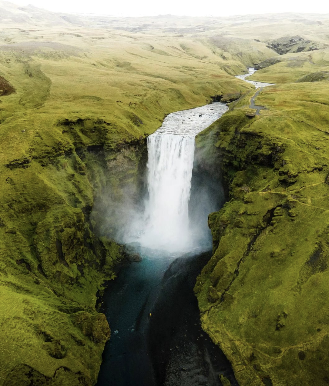 Die Gäste werden von den Sehenswürdigkeiten, darunter dem Skógafoss-Wasserfall, fasziniert sein