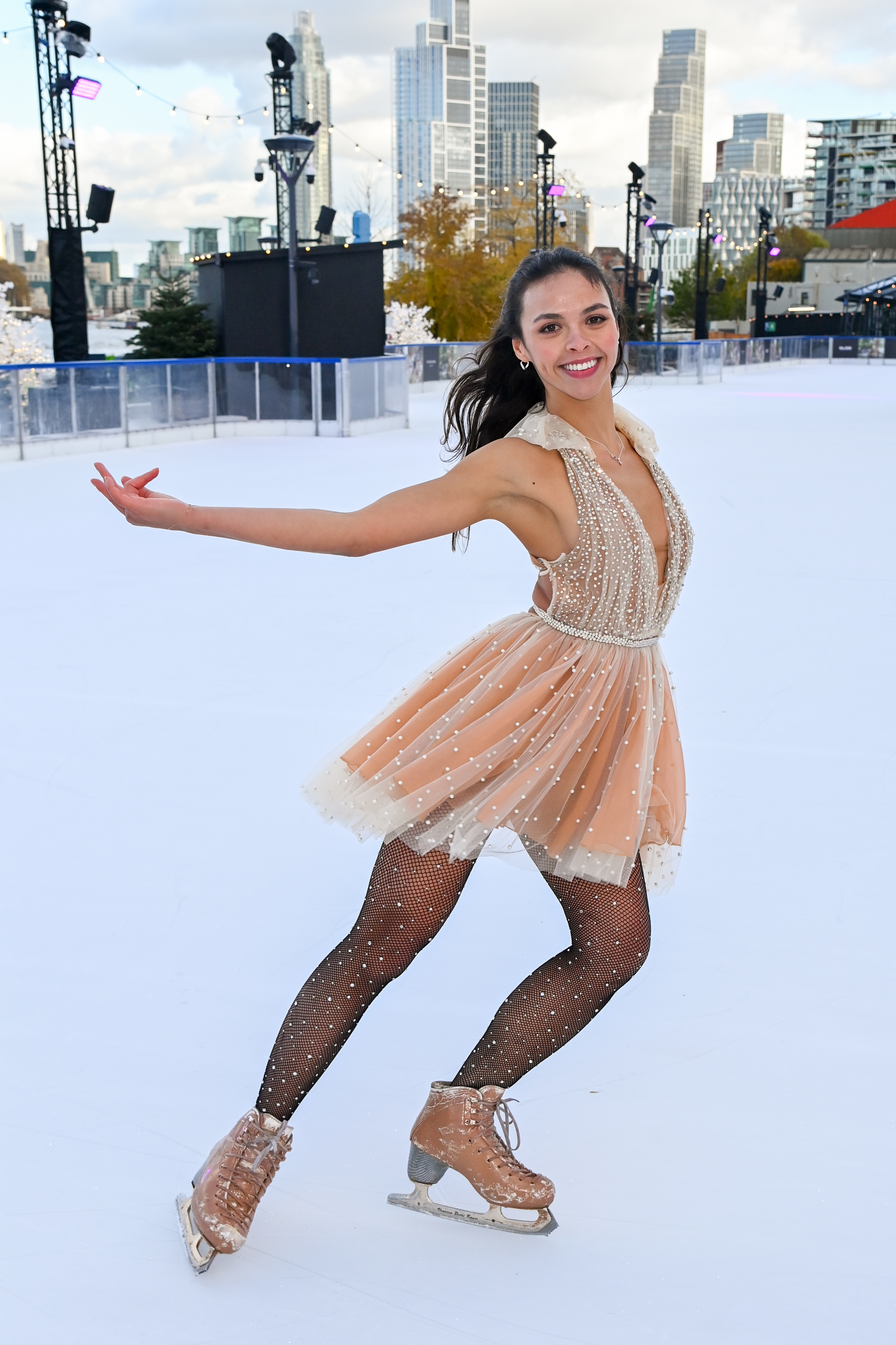 Vanessa ist seitdem Profi-Eisläuferin bei Dancing On Ice