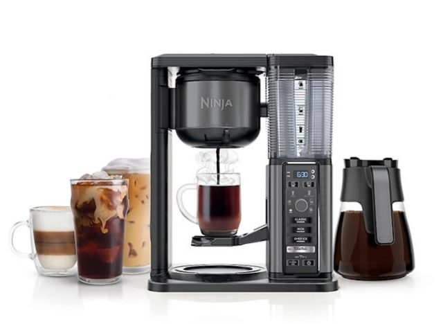 Ninja-Spezialitätenkaffeemaschine mit klappbarer Düse und Glaskaraffe