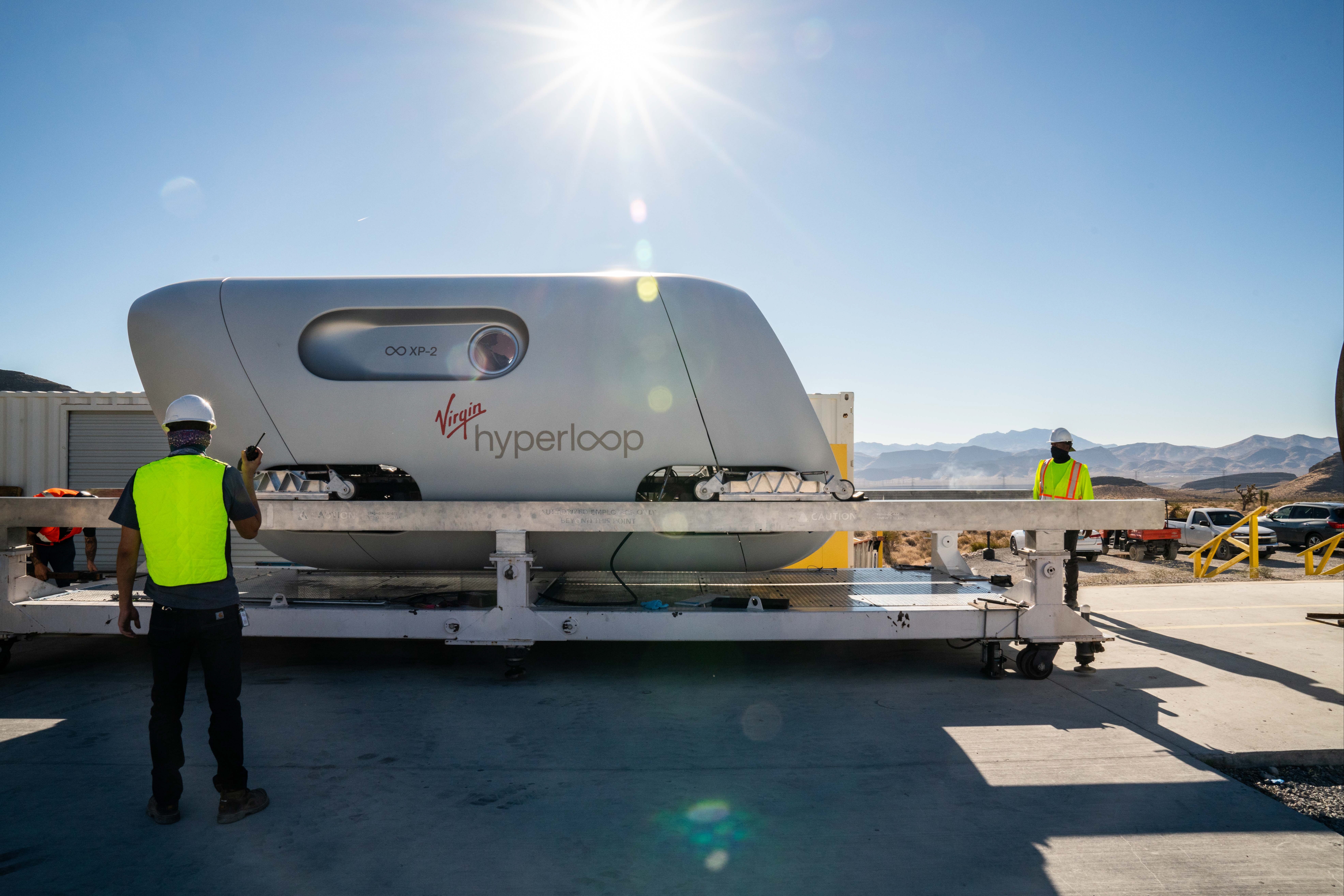 Im Jahr 2019 verlagerte Virgins Hyperloop One seinen Schwerpunkt auf den Güterverkehr