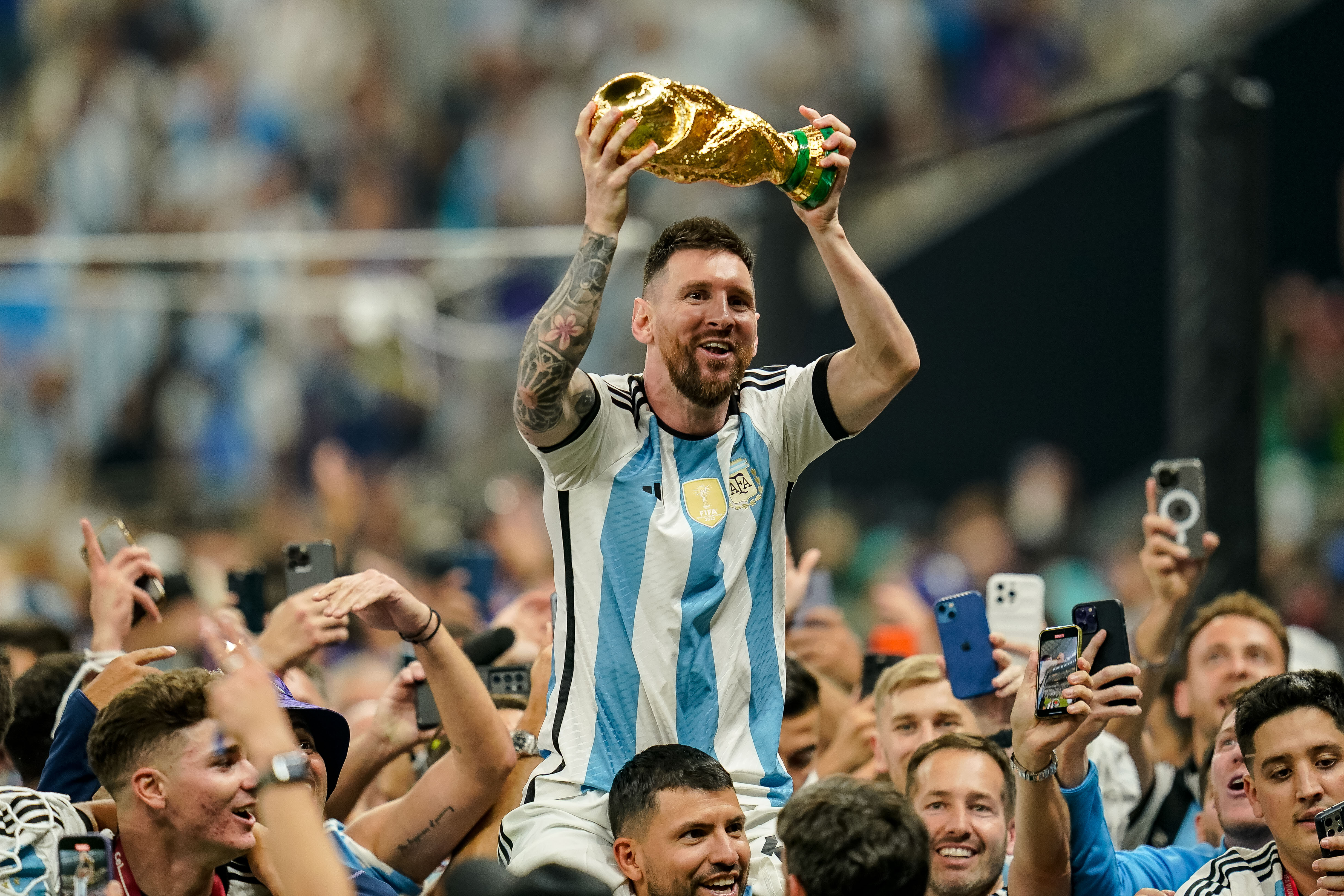 Messi inspirierte Argentinien letztes Jahr zu seiner dritten Weltmeisterschaft in Katar