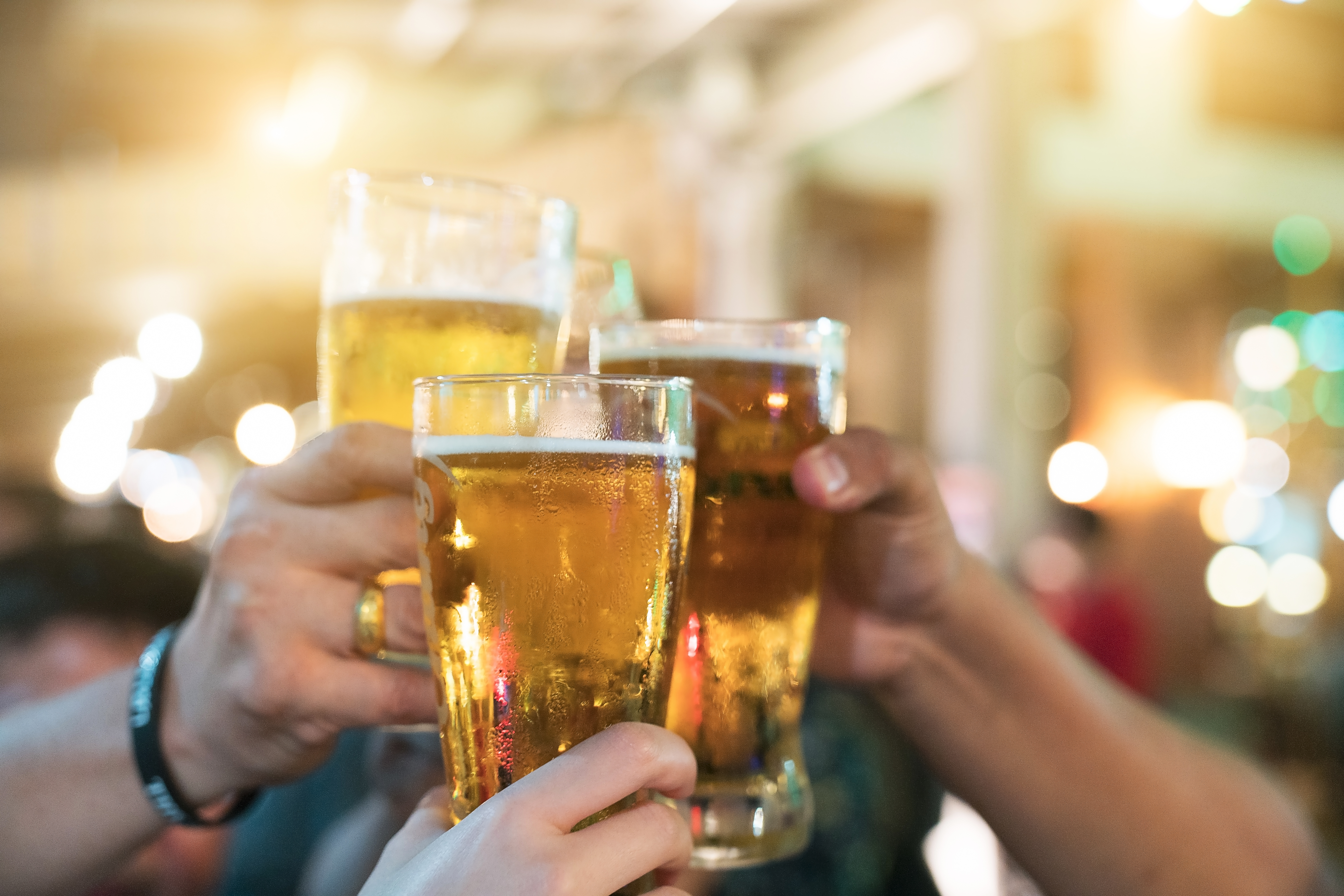 Es ist großartig, dass die Alkoholsteuer eingefroren wurde, aber mit einem kostenlosen Pint könnte man noch mehr feiern