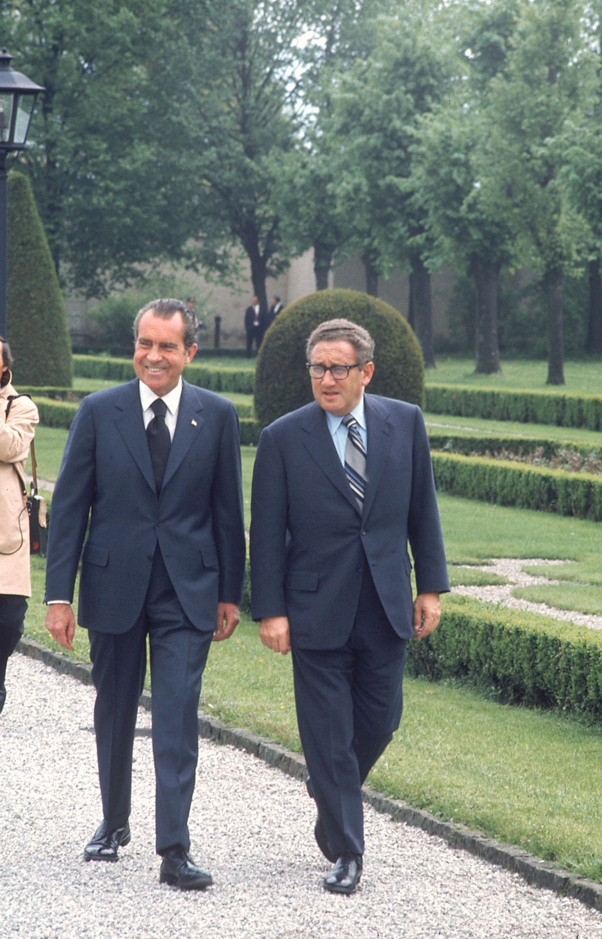Präsident Richard M. Nixon (links) und Außenminister Henry Kissinger arbeiteten in den 1960er und 70er Jahren zusammen
