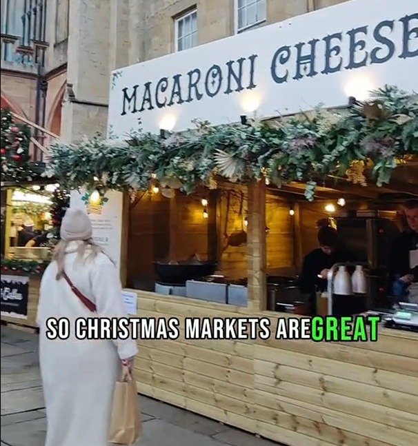Er ging sogar so weit zu sagen, es sei der schlimmste Weihnachtsmarkt gewesen, auf dem er je gewesen sei
