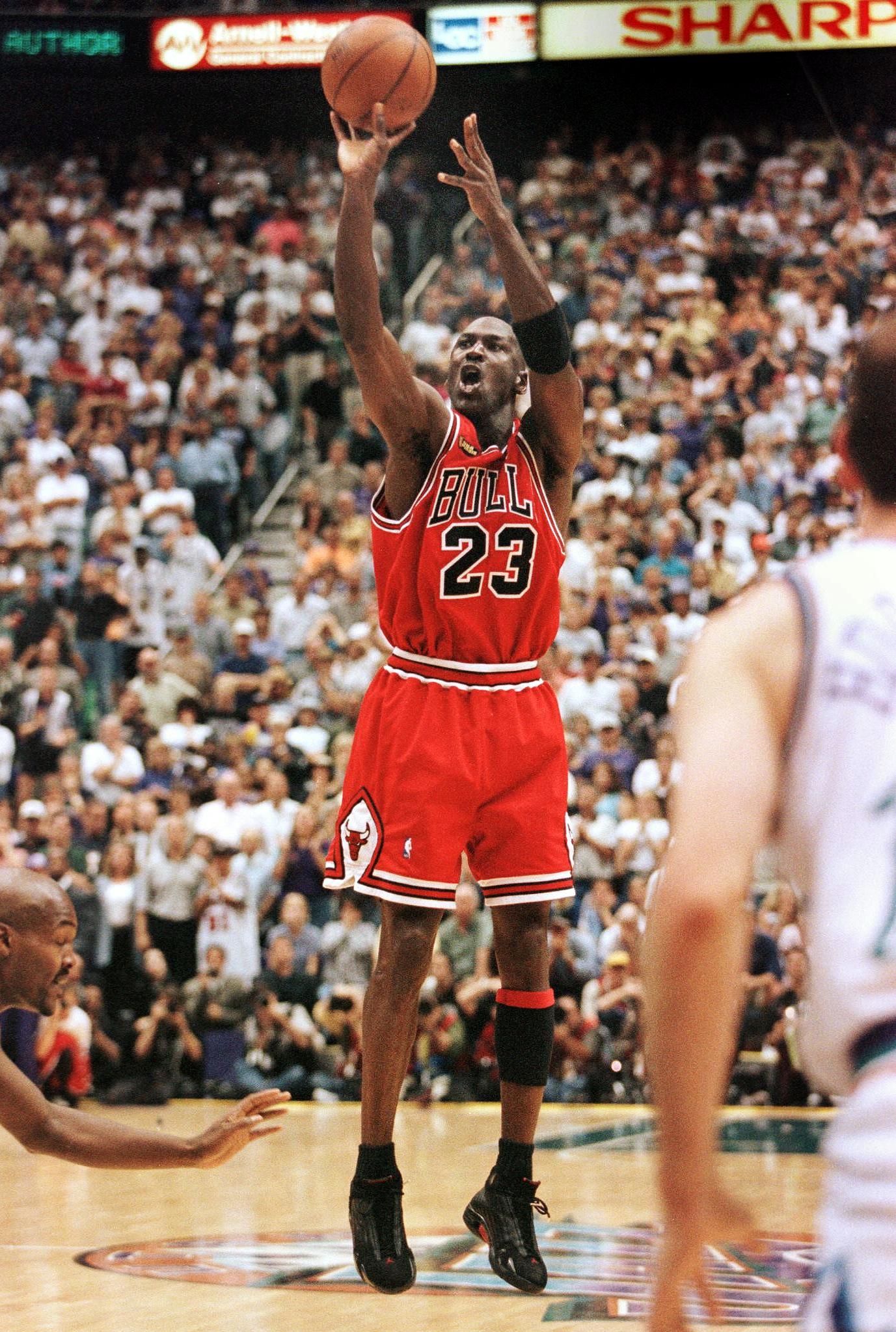 Woods schien sich von der Basketballlegende Michael Jordan inspirieren zu lassen