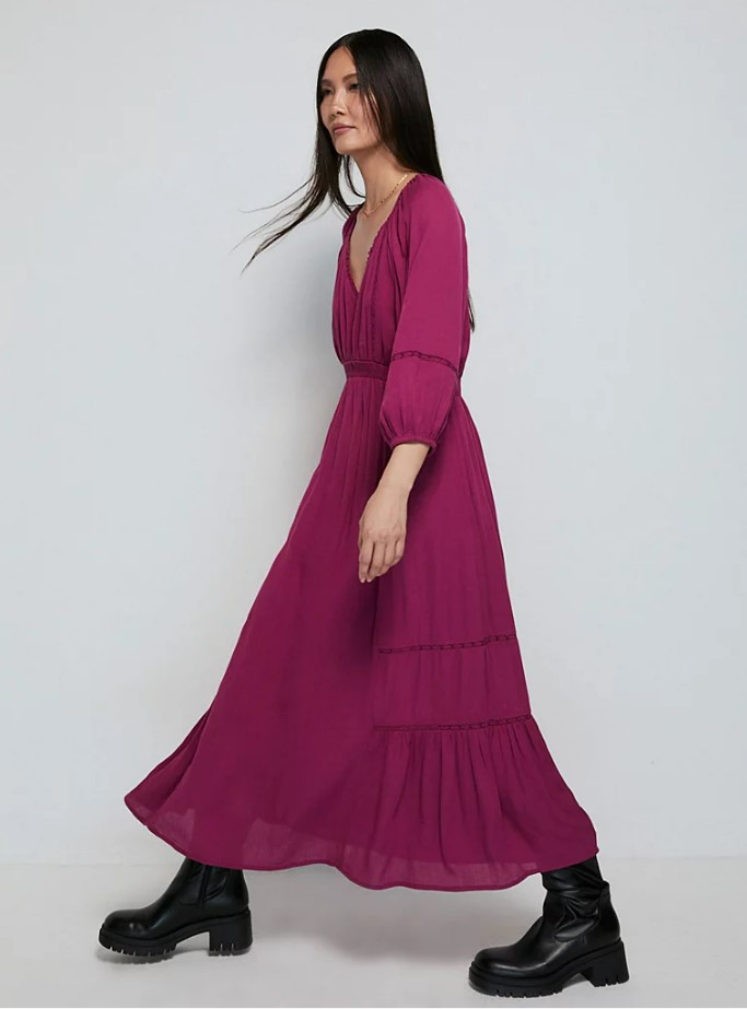 Dieses dunkelrosa Boho-Crinkle-Kleid ist bei Asda für 18 £ erhältlich