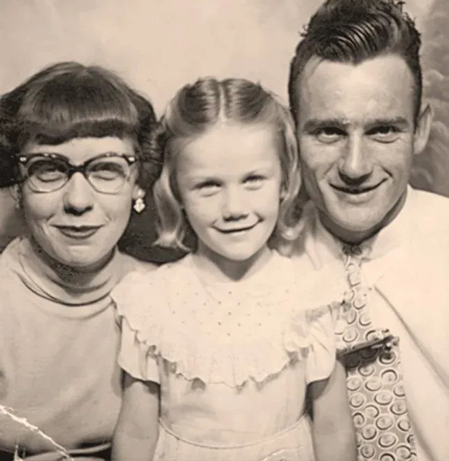 Nancy Lee Eagleson war die erstgeborene Tochter von Don und Bettie Eagleson