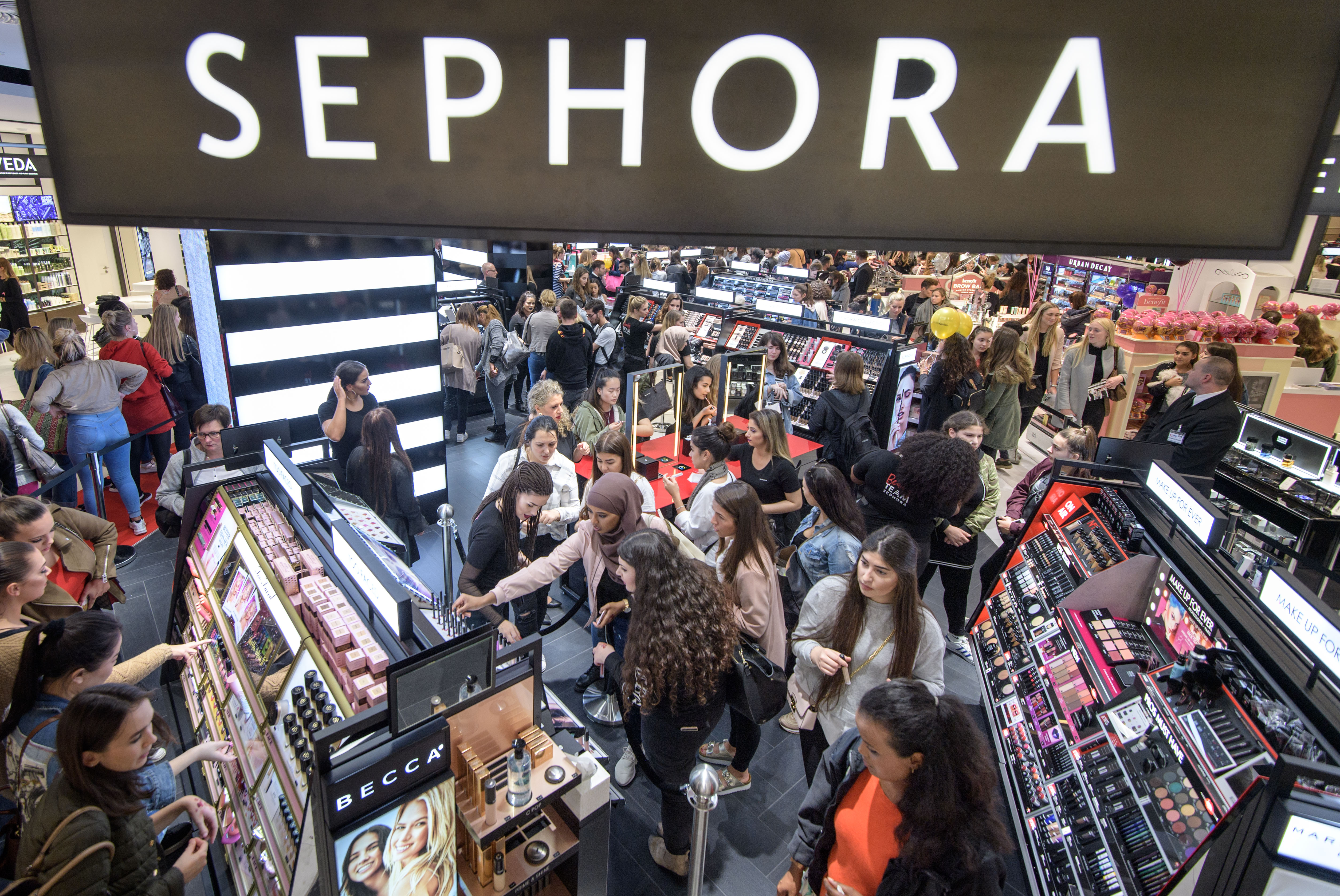 Sephora ist ein Beauty-Einzelhandelsriese, der erst 2022 sein erstes Geschäft in Großbritannien eröffnete