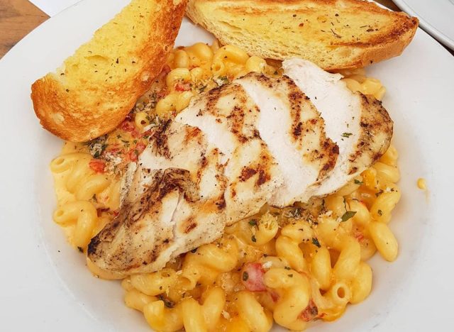 Twisted Mac, Chicken and Cheese im Hard Rock Café