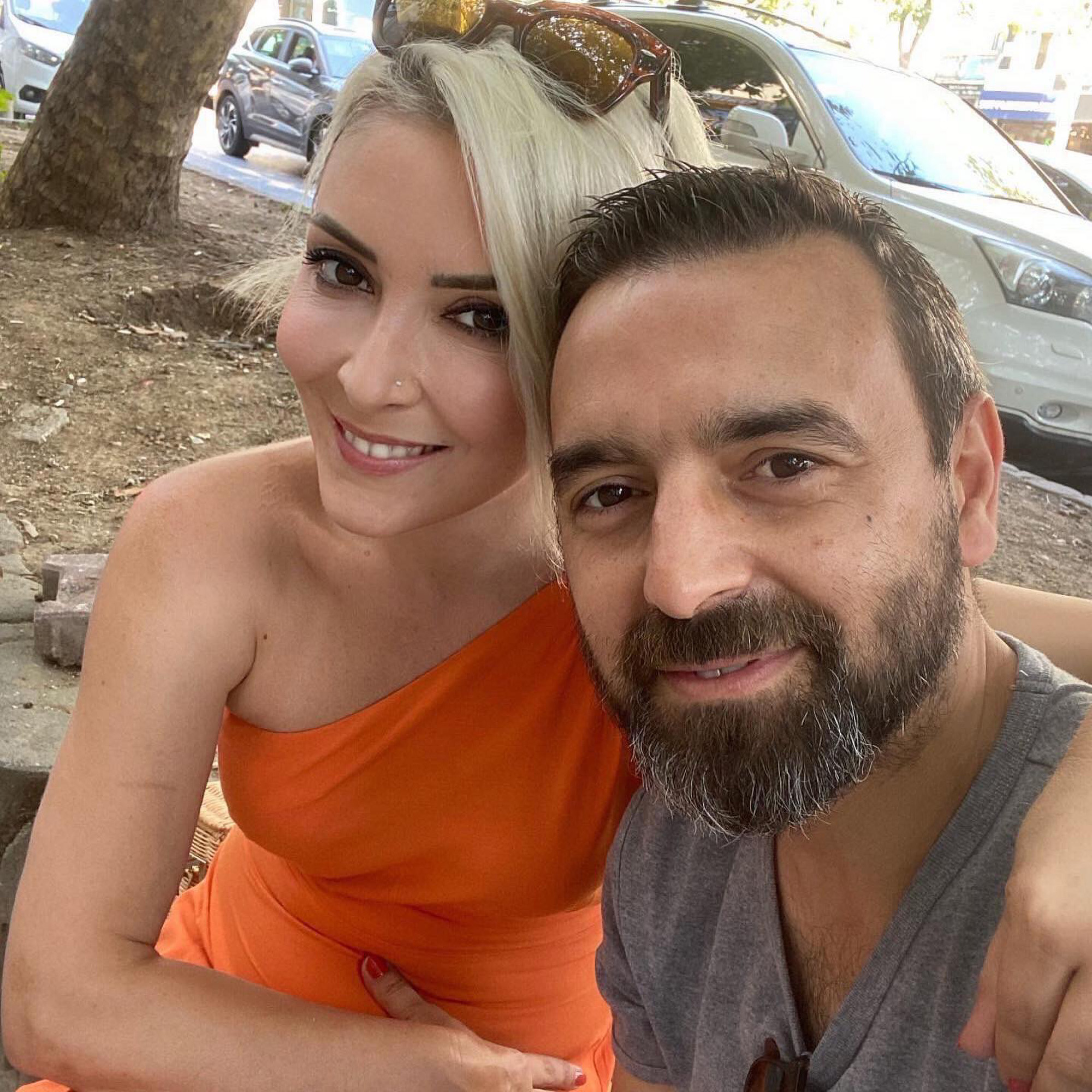 Yesim Demir mit ihrem Freund Nizamettin Gursu, der wegen ihres Todes verhaftet wurde