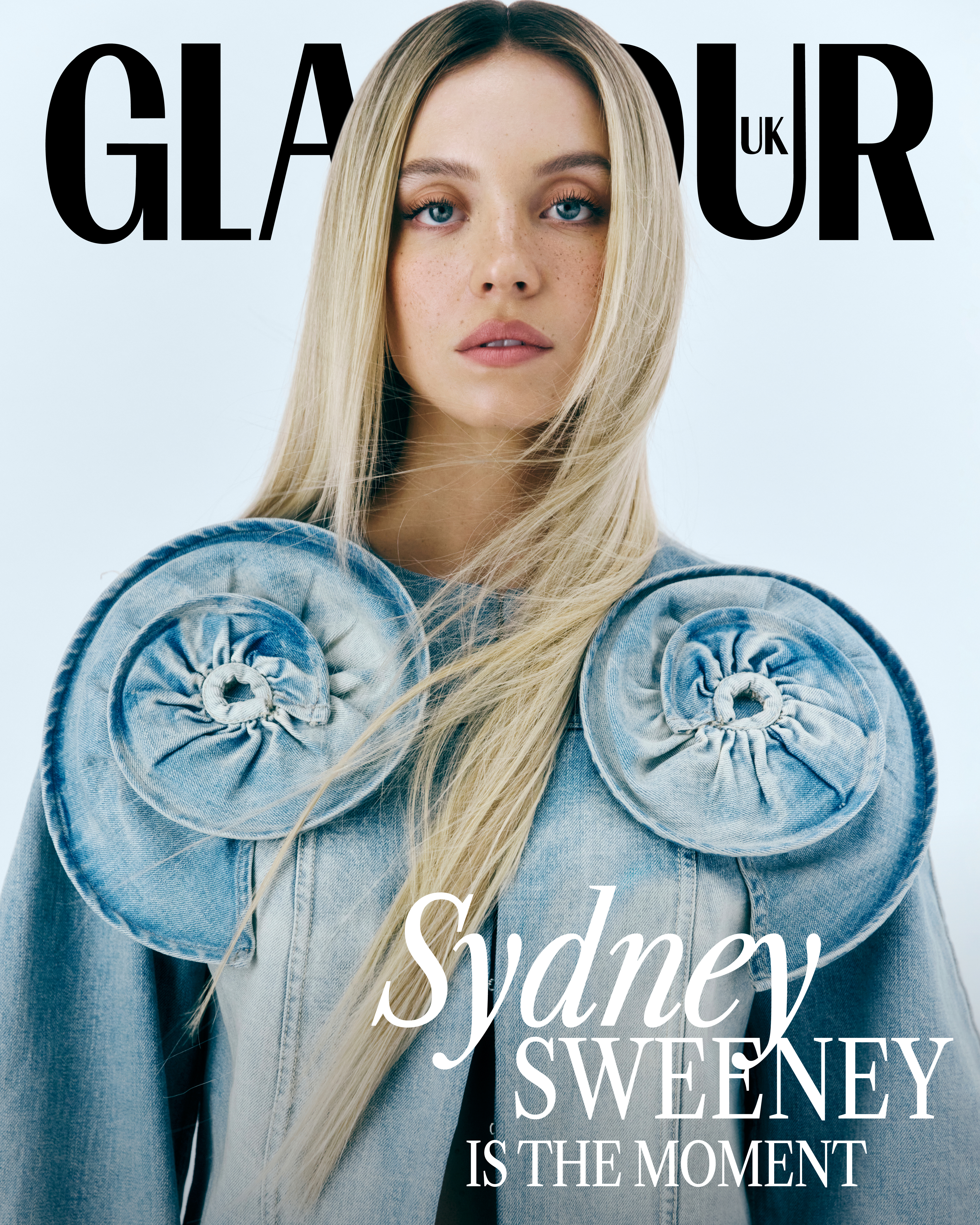 Für das Modemagazin „Glamour“ schlüpfte Sydney in ein knappes Crop-Top und eine Jacke