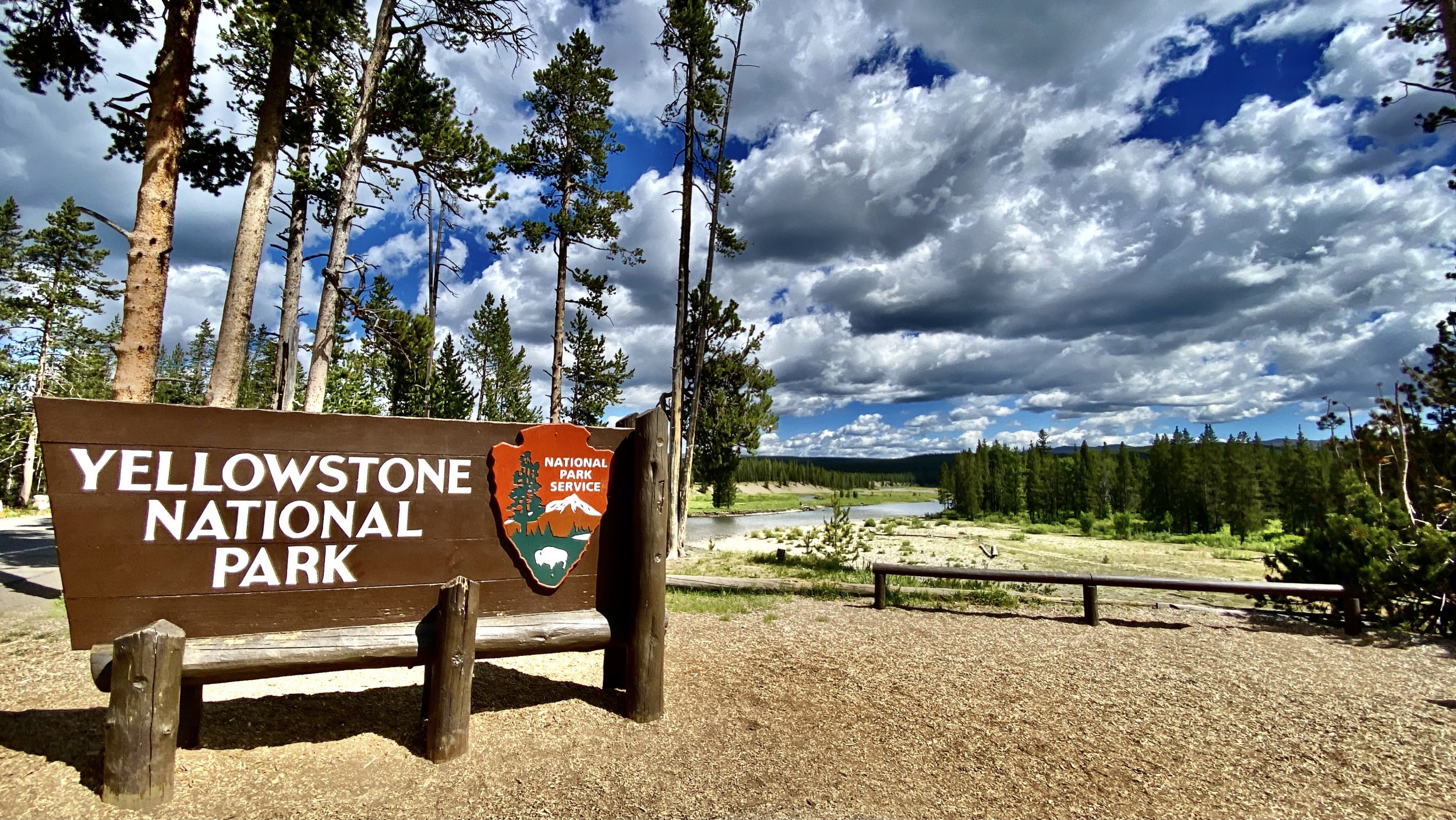 Die Bundesanwaltschaft behauptet, der Schauspieler sei in Sperrgebiete des Yellowstone-Nationalparks eingedrungen