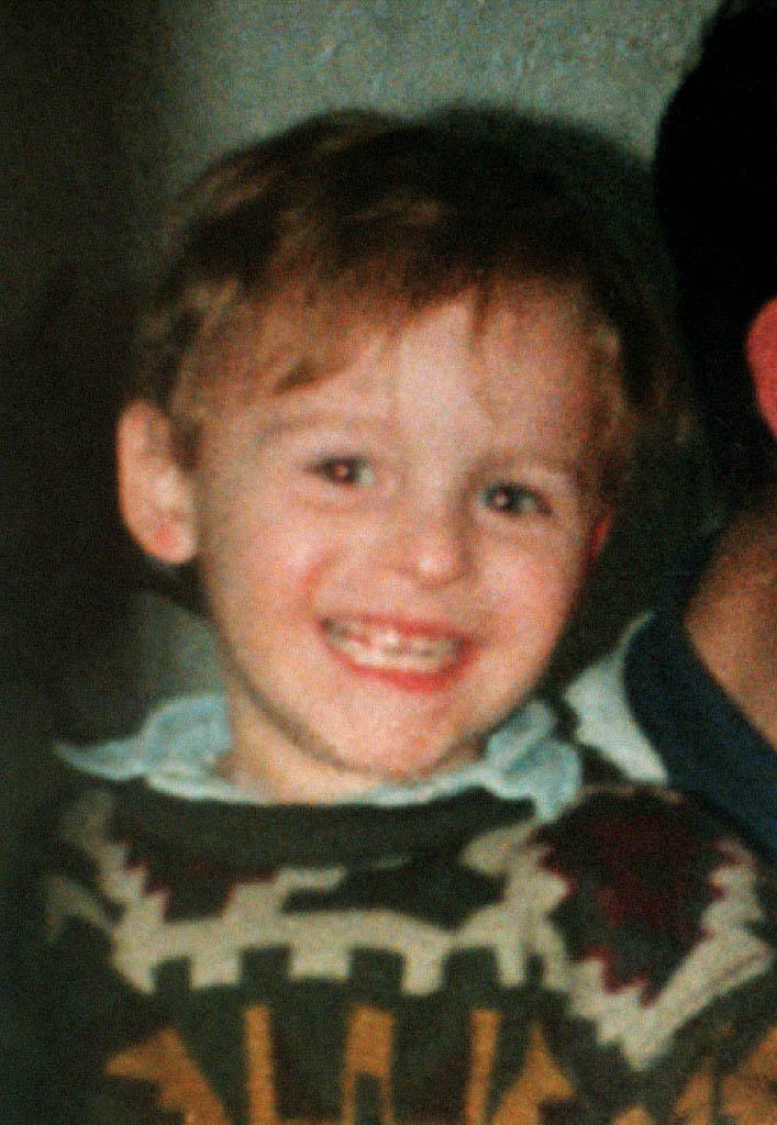 Der Kleinkind James Bulger wurde 1993 in Merseyside von Jon Venables auf tragische Weise ermordet