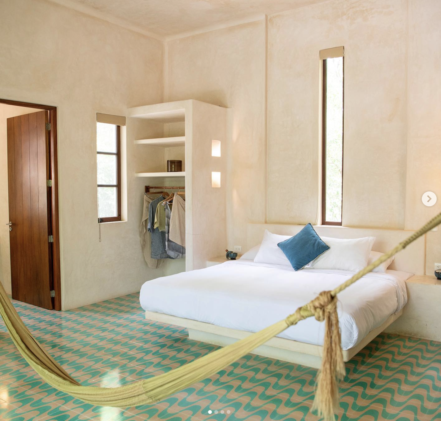 Schlafzimmer mit Kingsize-Bett kosten etwa 250 £ pro Nacht