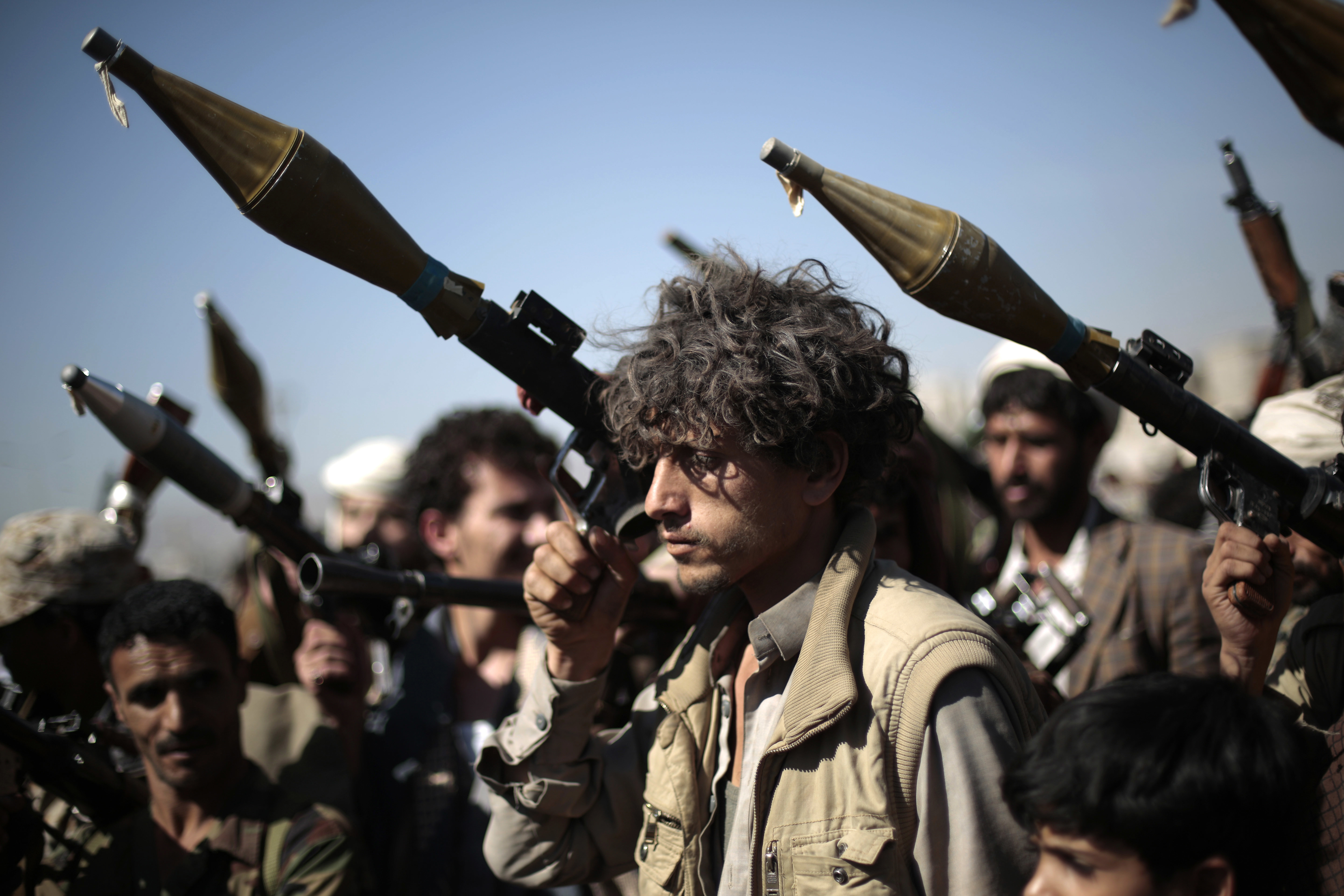 Die vom Iran unterstützten Huthi-Rebellen haben Dutzende Schiffe in der Region angegriffen