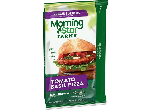 Morningstar Farms Pizzaburger mit Tomaten und Basilikum