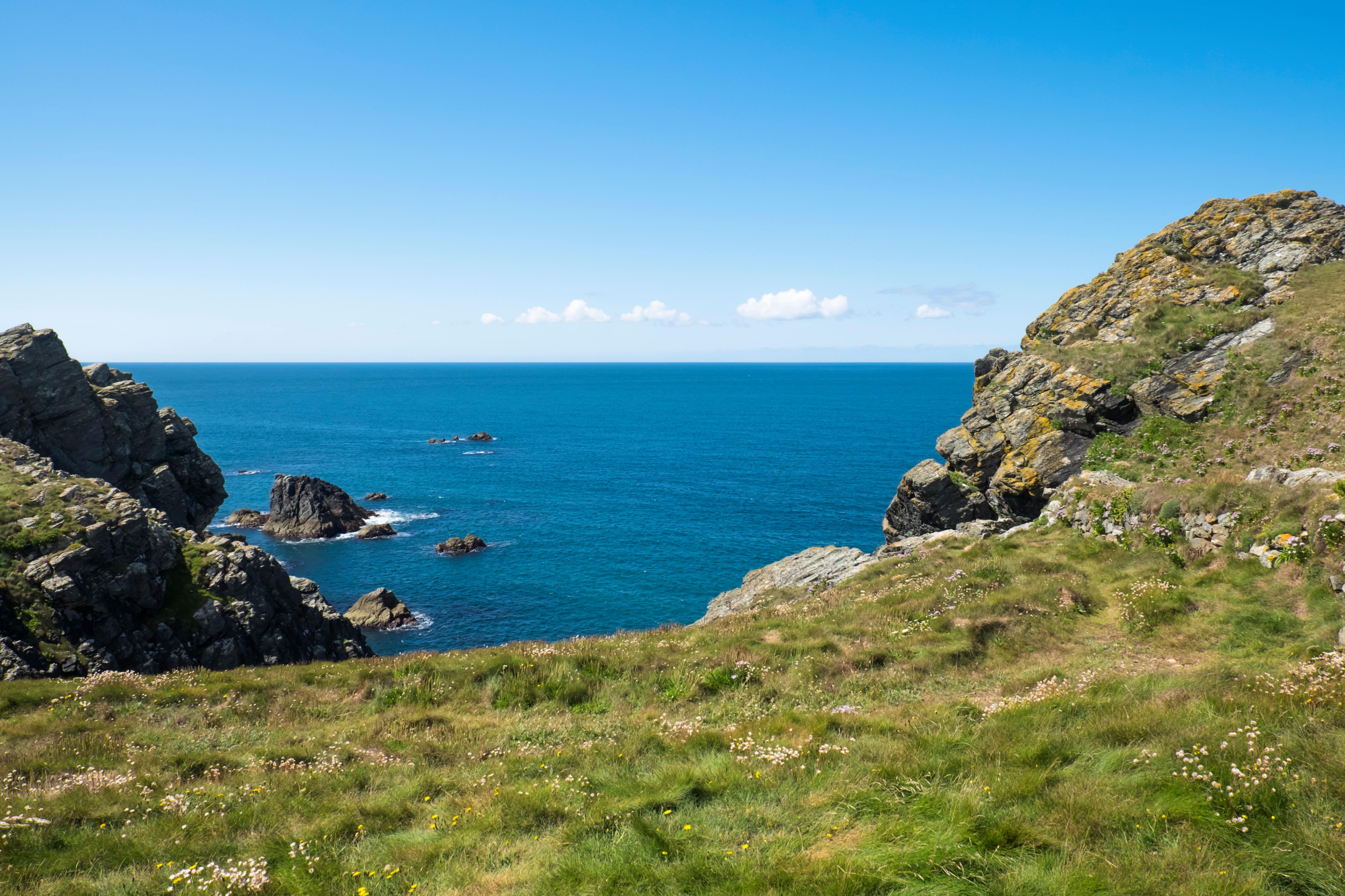 Der Asphaltunhold flog auch am Lizard Point in Cornwall vorbei, dem südlichsten Punkt Großbritanniens