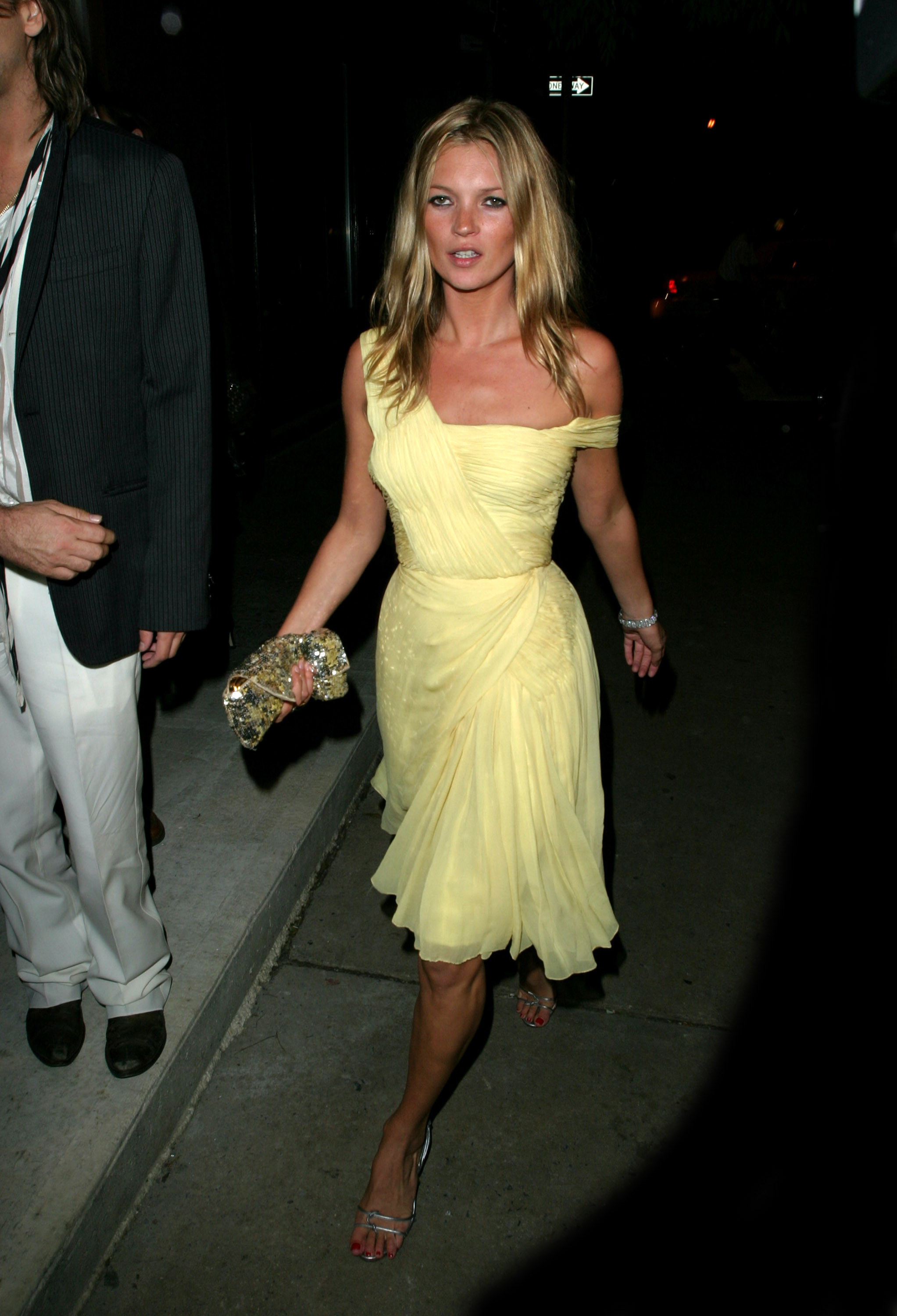 Kate sieht im Jahr 2003 sonnig aus
