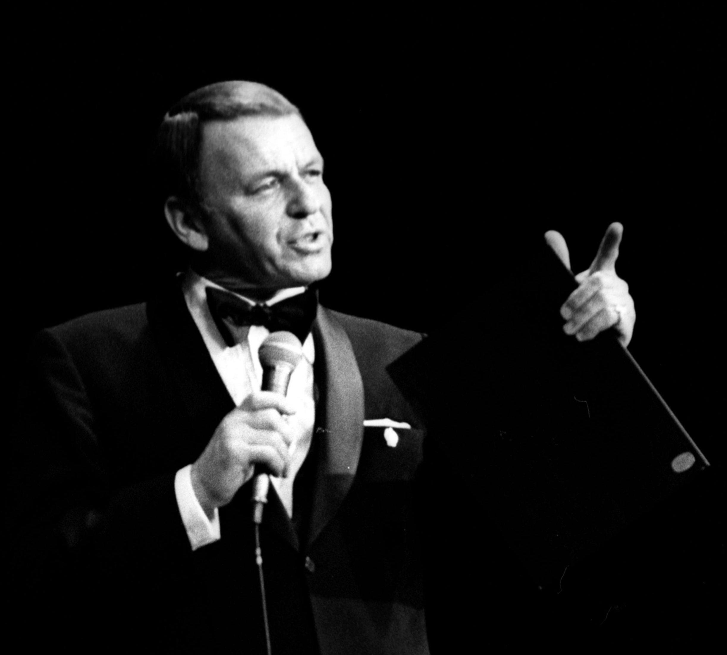 Er feiert ein Comeback wie der ausgelaugte Frank Sinatra – und auf seine Art