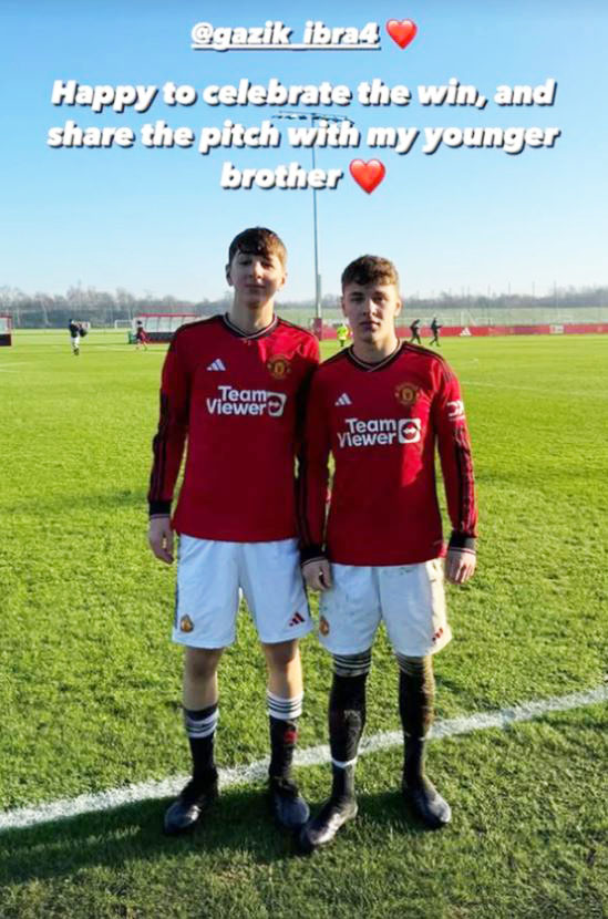 Ibraghimovs jüngere Brüder Amir und Gazik spielen für die Jugendmannschaften von Manchester United