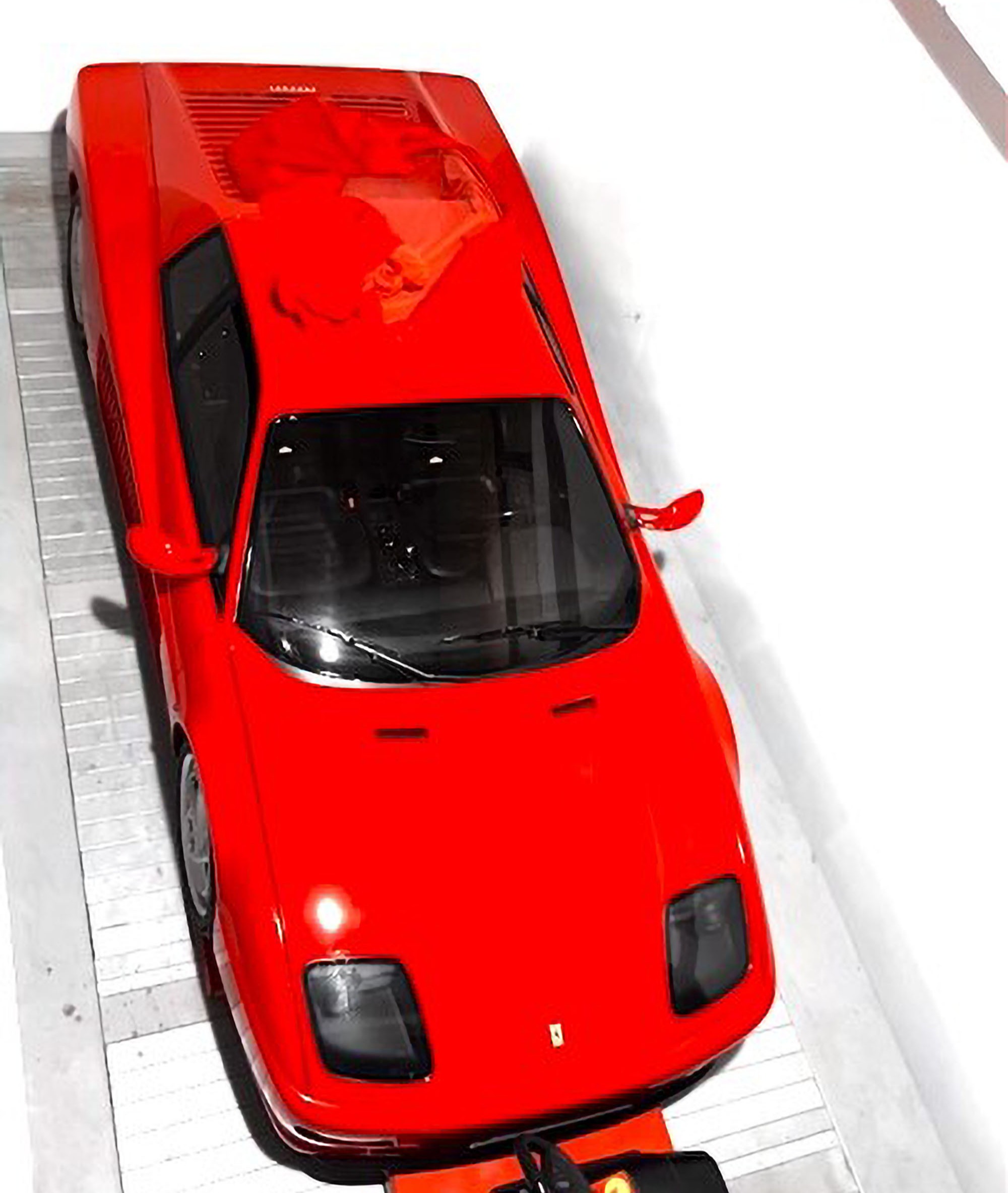 Es wird erwartet, dass Kunden den seltenen Ferrari über 300.000 Pfund kosten werden, um ihn ihr Eigen zu nennen