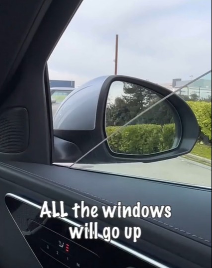 Die versteckte Funktion sorgt dafür, dass alle Fenster des Autos gleichzeitig geöffnet werden, um Gerüche fernzuhalten und den Motor zu sichern