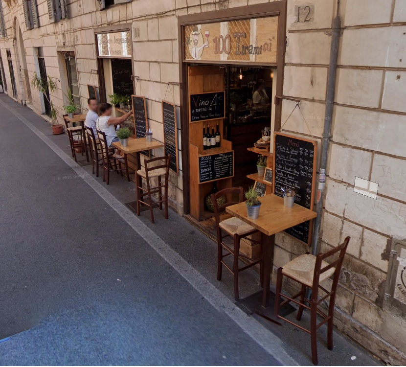Das Café befindet sich in einer kleinen Gasse unweit des Pantheons