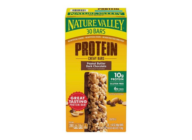 Nature Valley Erdnussbutter-Protein-Kauriegel mit dunkler Schokolade