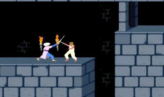 Das Prince of Persia-Schwert bekämpft einen Feind in einem Verlies direkt vor einem steilen Abhang