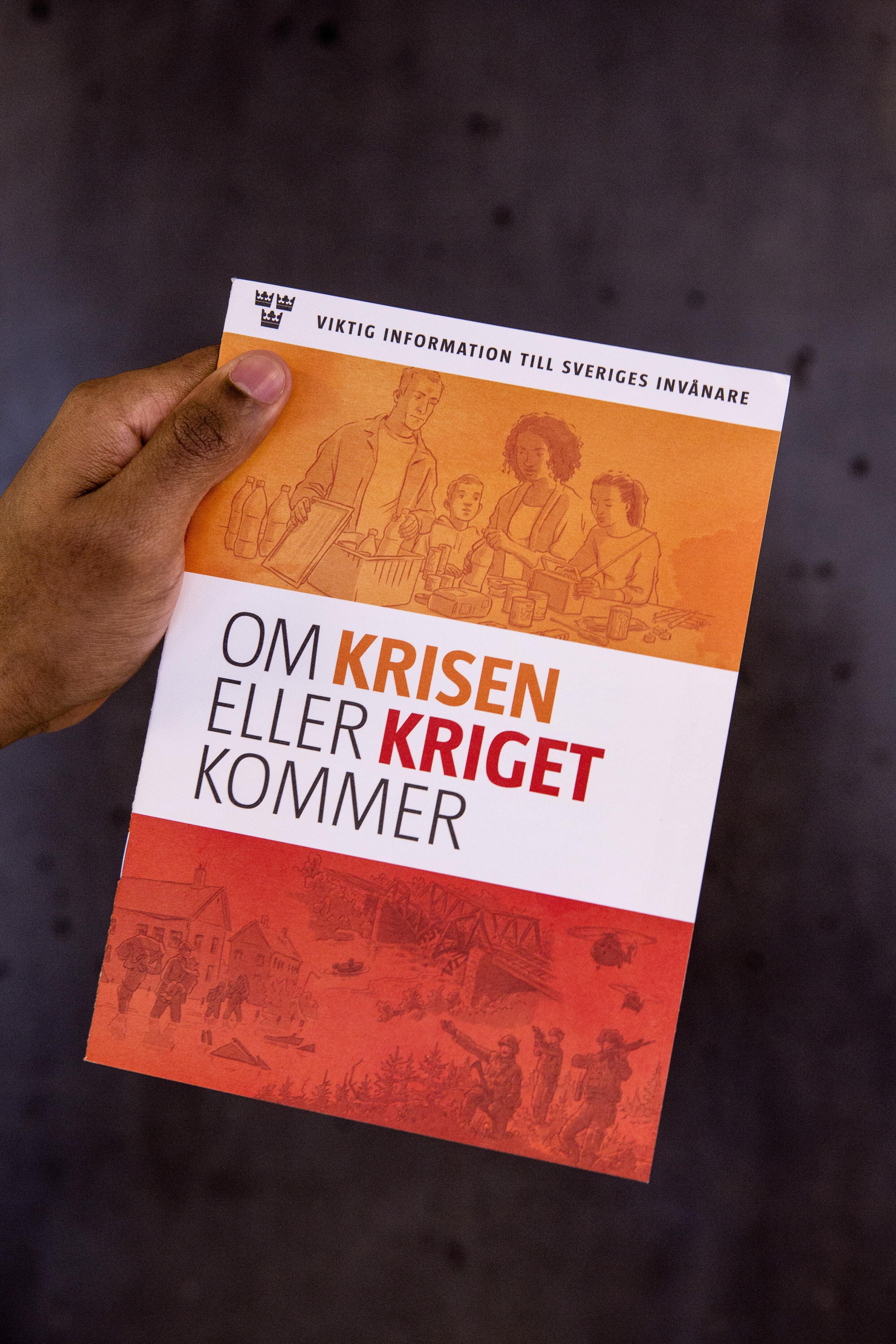 Schwedens Informationsbroschüre „Wenn Krise oder Krieg kommt“ wird an alle schwedischen Haushalte verteilt und kann auch heruntergeladen werden.