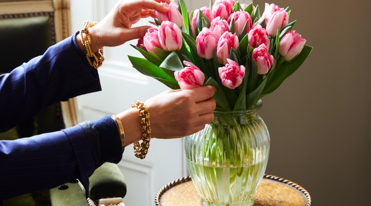 A flower subscription is a welcome alternative to one flower arrangement