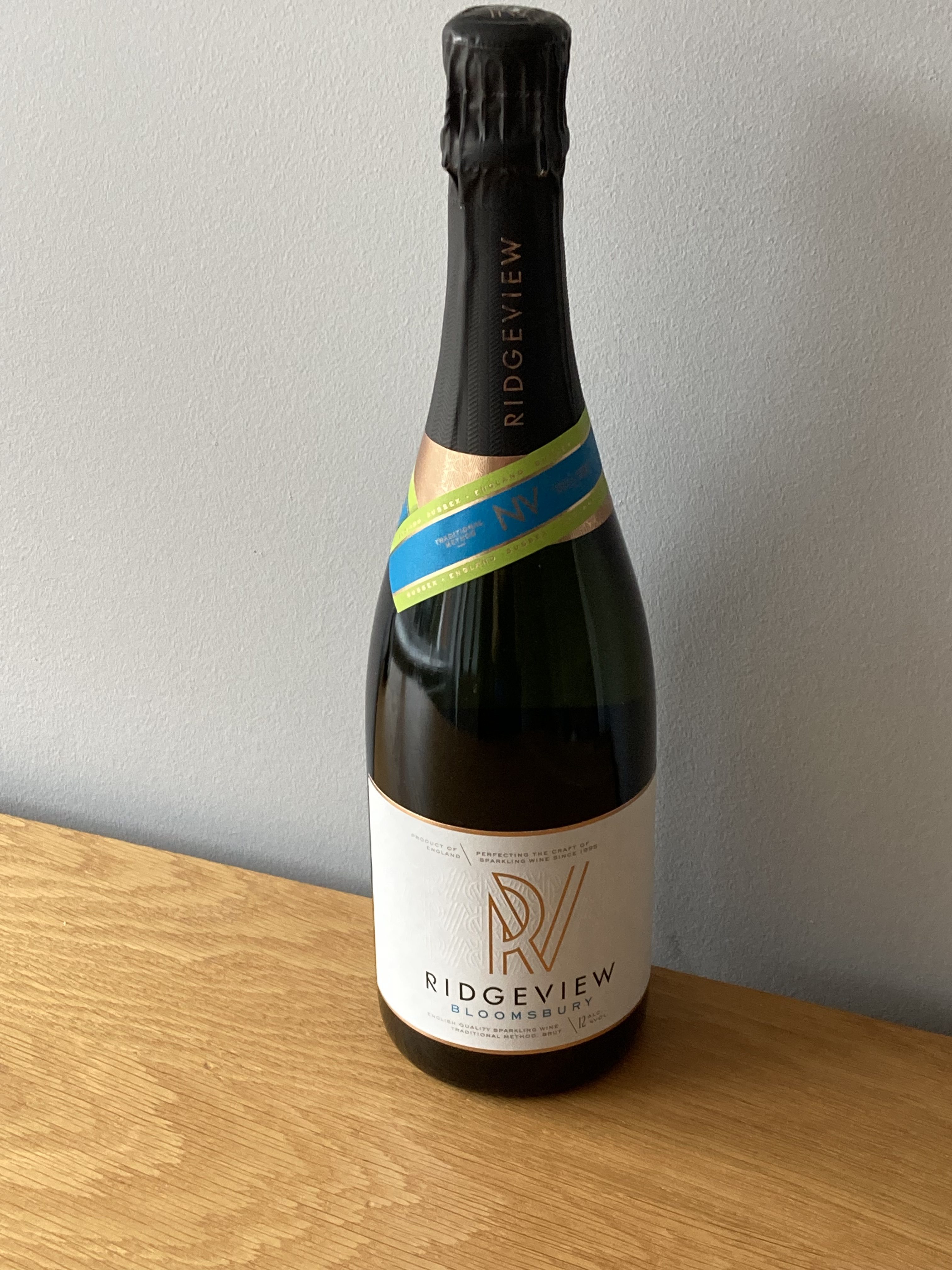 This English sparkling wine scored highly on our tests