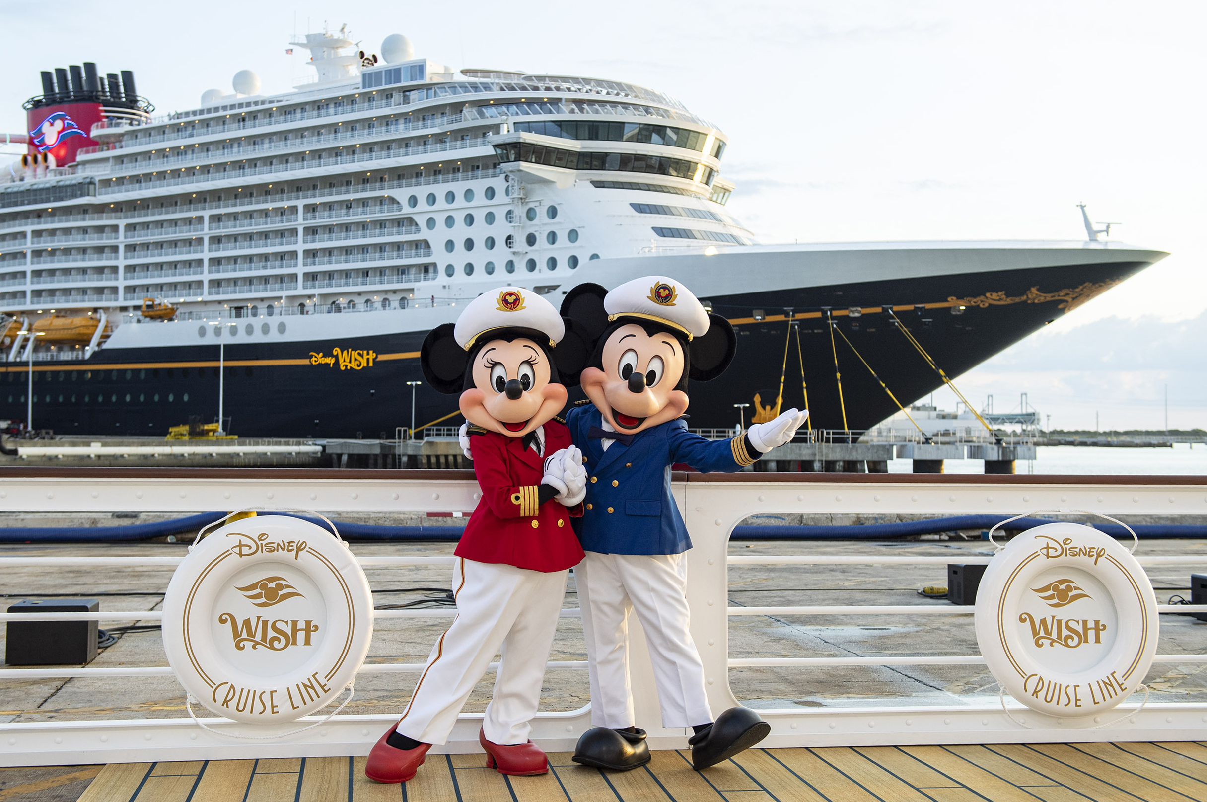 Das Kreuzfahrtschiff Disney Wish ist sowohl für Kinder als auch für Erwachsene geeignet und verfügt über „die allererste Disney-Attraktion auf See“.