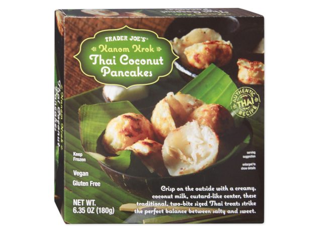 Trader Joe's Kanom Krok thailändische Kokosnusspfannkuchen